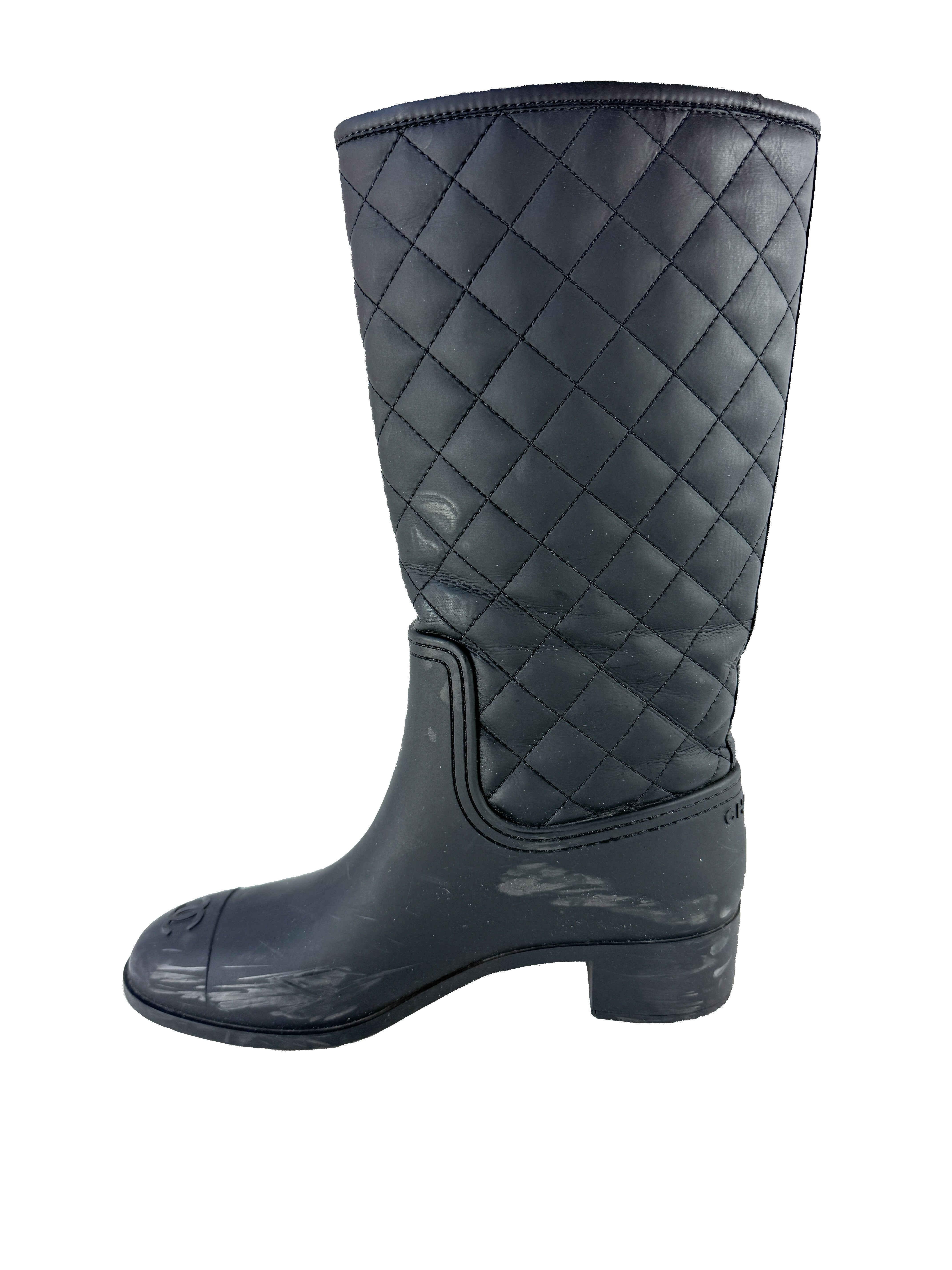 Chanel black quilted rain boots size 39 *as is*