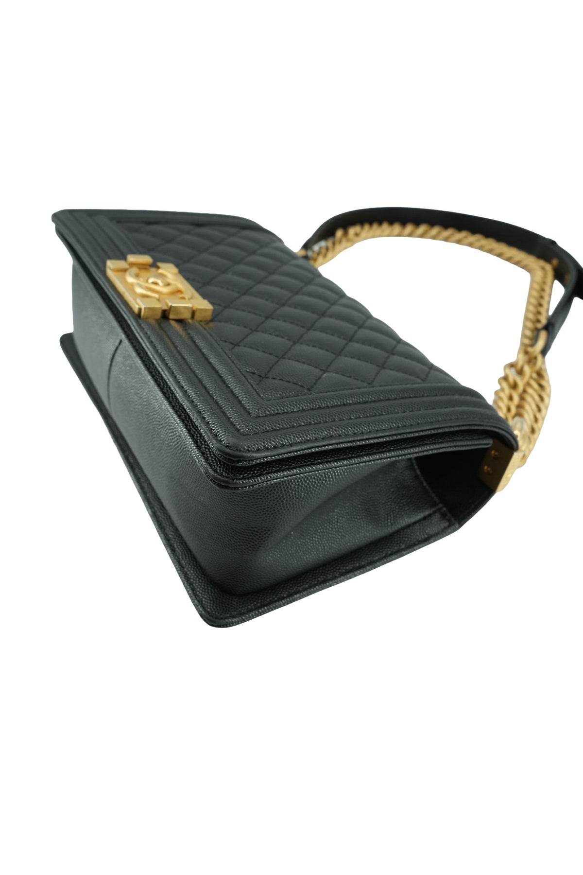 Chanel black caviar Boy bag GPU8KPG9