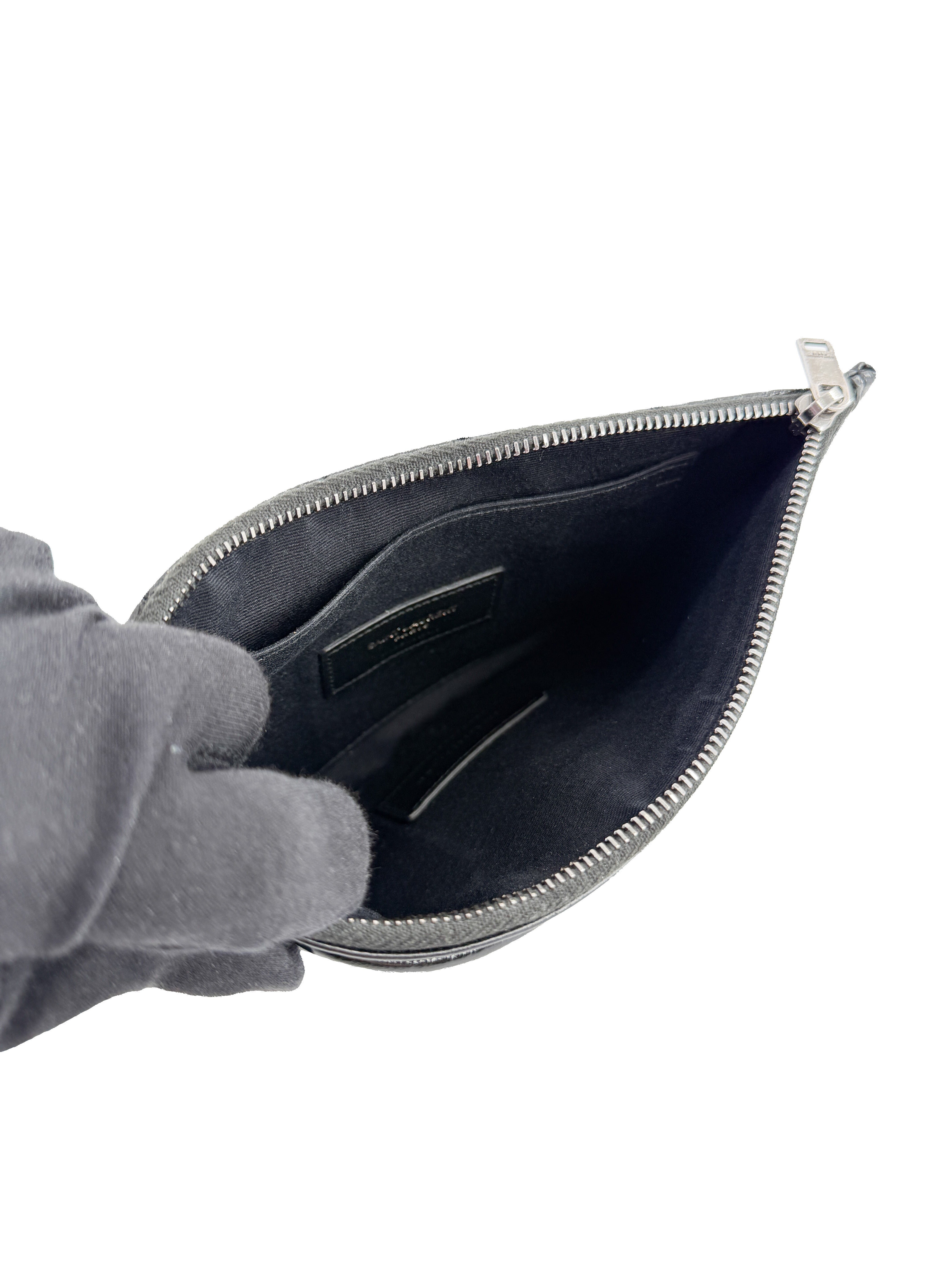 Saint Laurent black leather Nikki bill pouch GRS-583577-0419