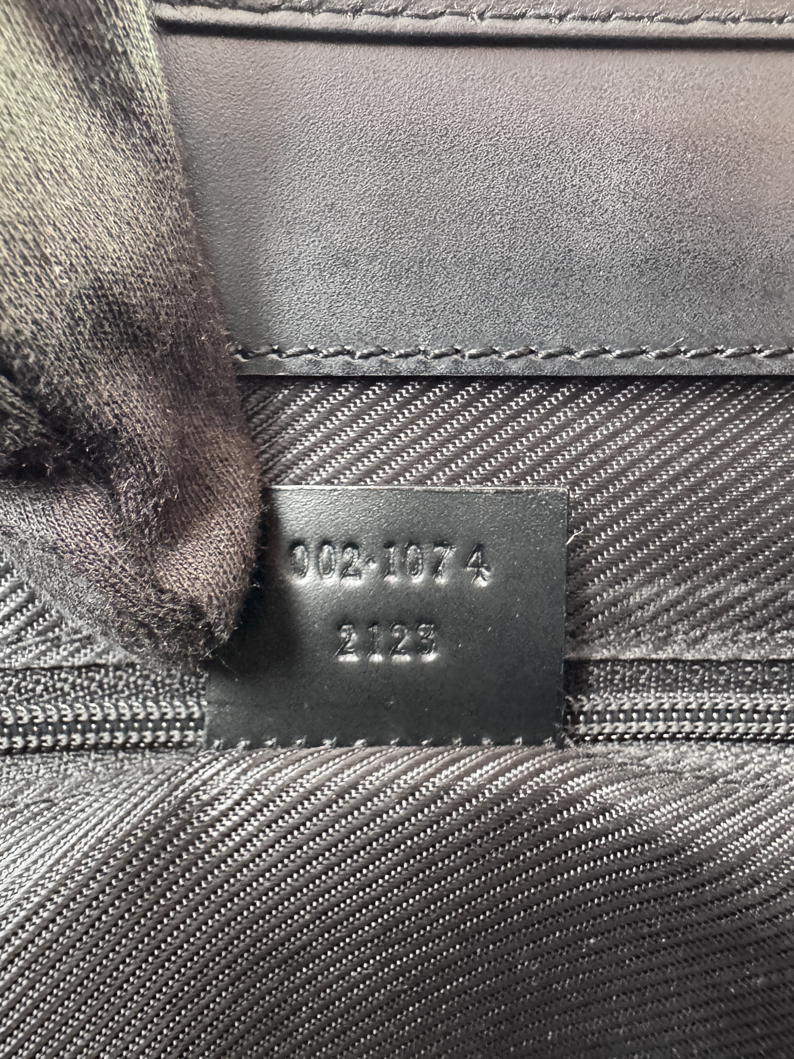 Gucci black signature GG vintage Jackie tote 00210742123