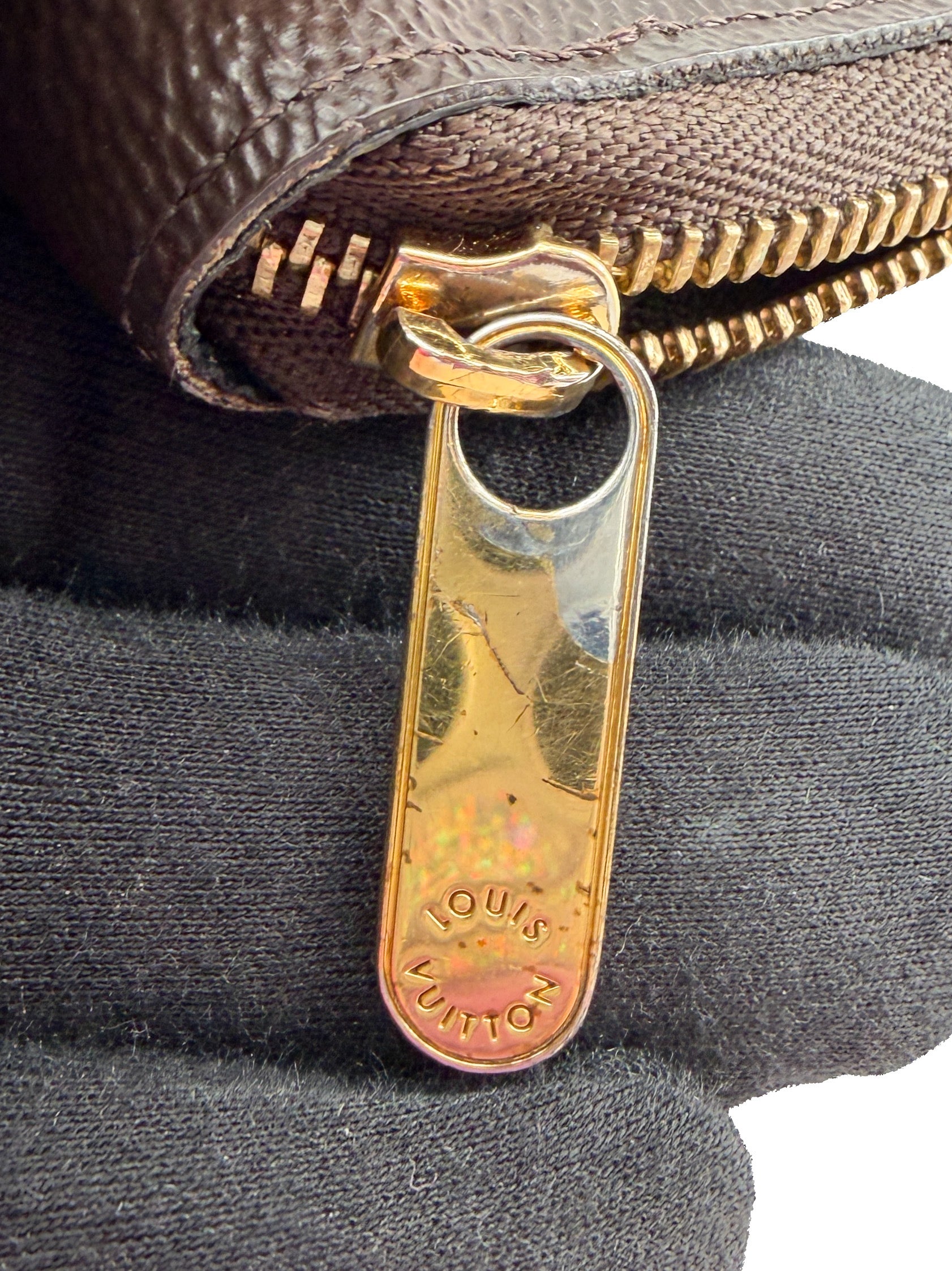 Louis Vuitton brown giant monogram zippy coin case