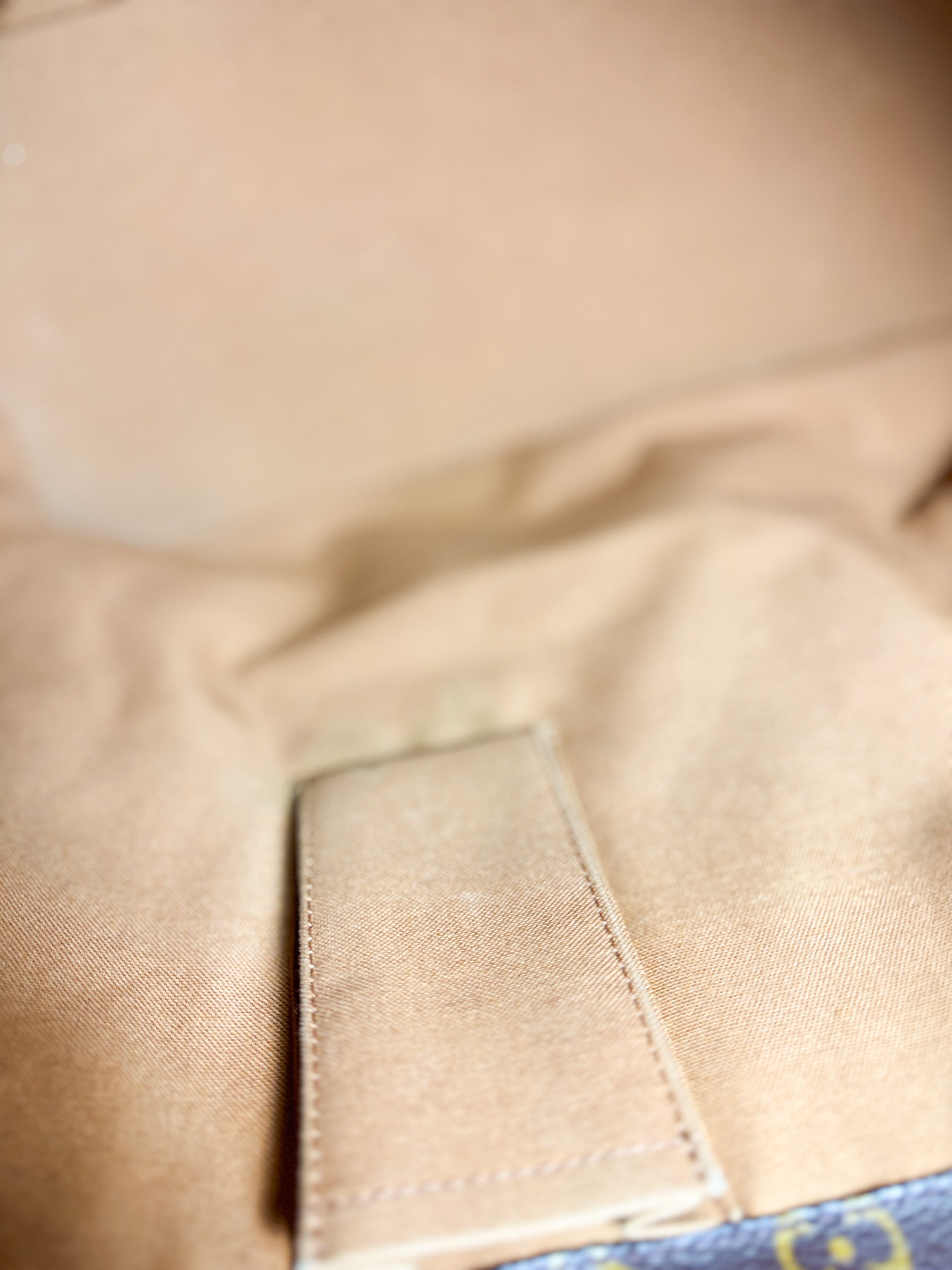 Louis Vuitton monogram Cabas Alto AR0050