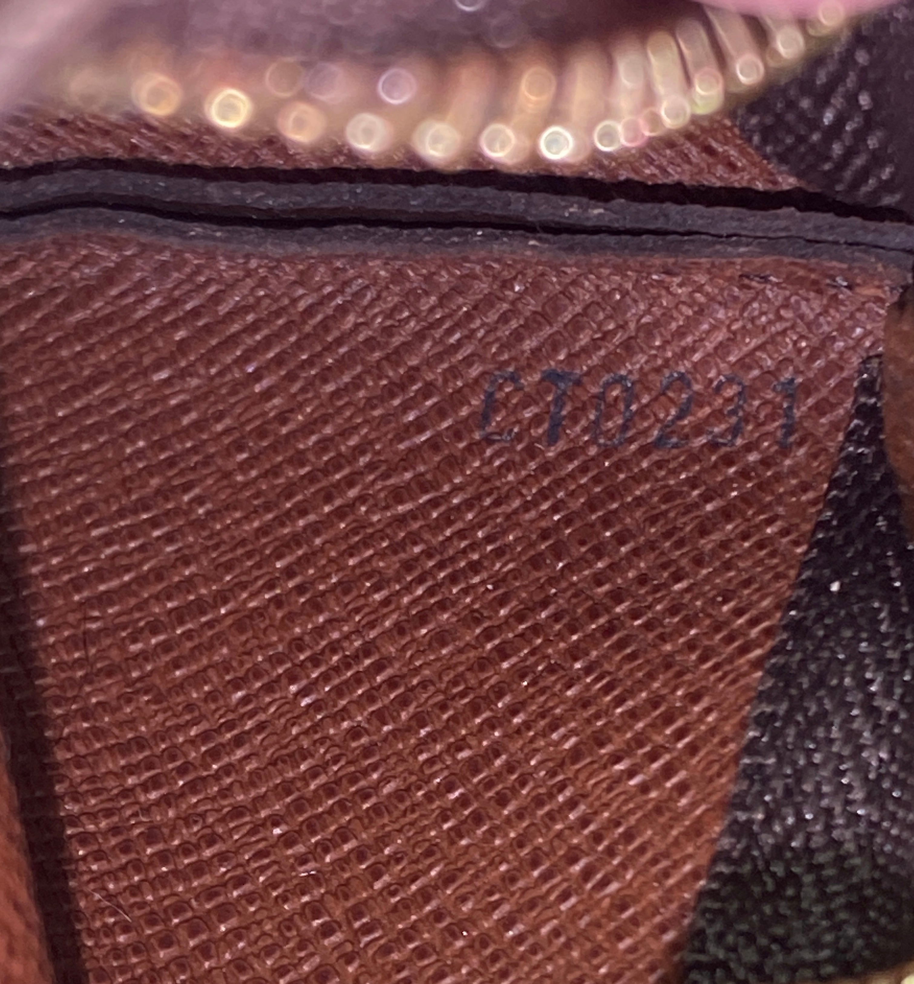 Louis Vuitton monogram key pouch CT0231