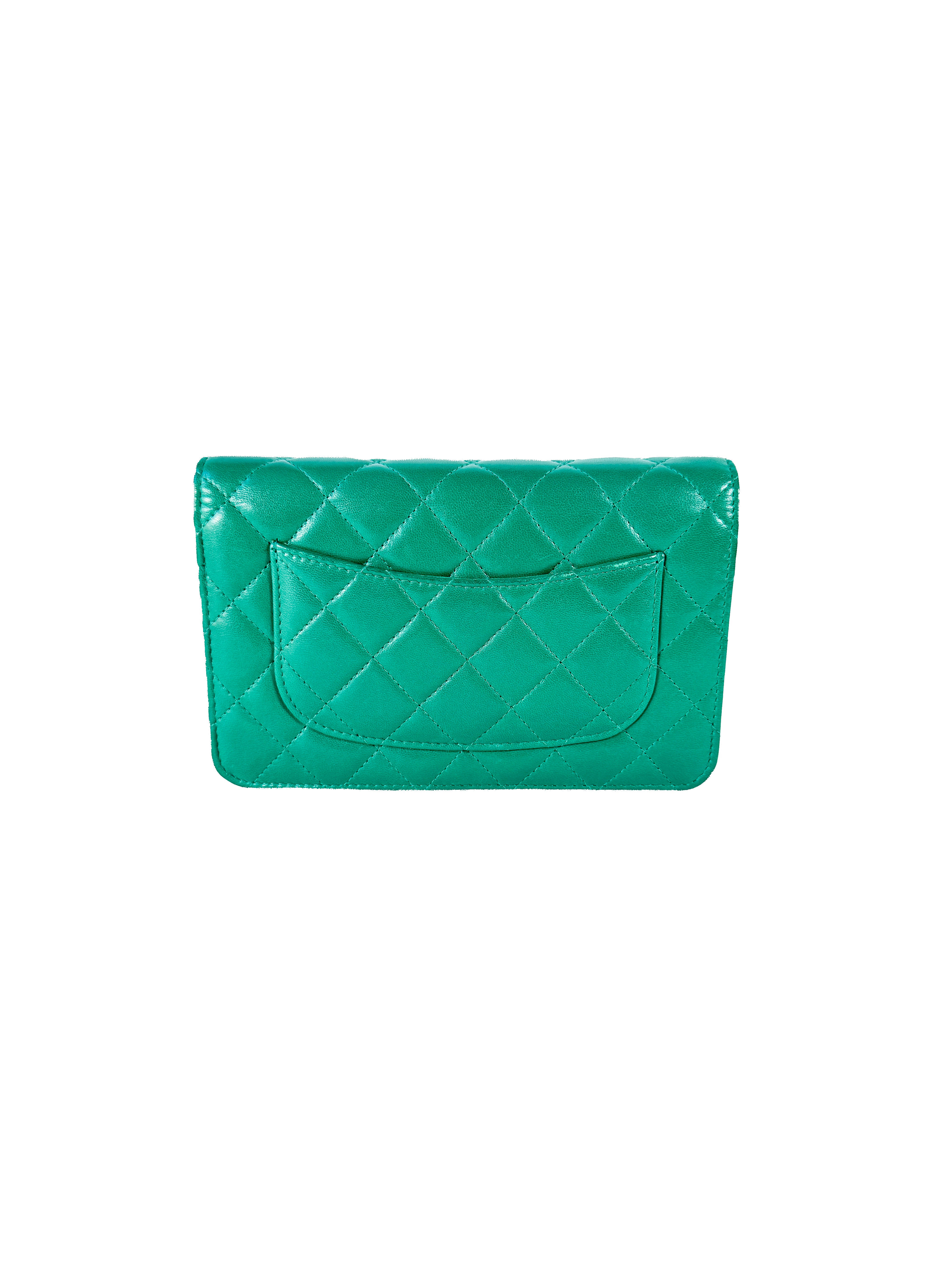 Chanel emerald green leather wallet on chain 25684891