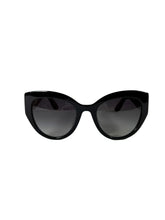 Dolce & Gabbana black cat eye sunglasses DG4278-F **case**