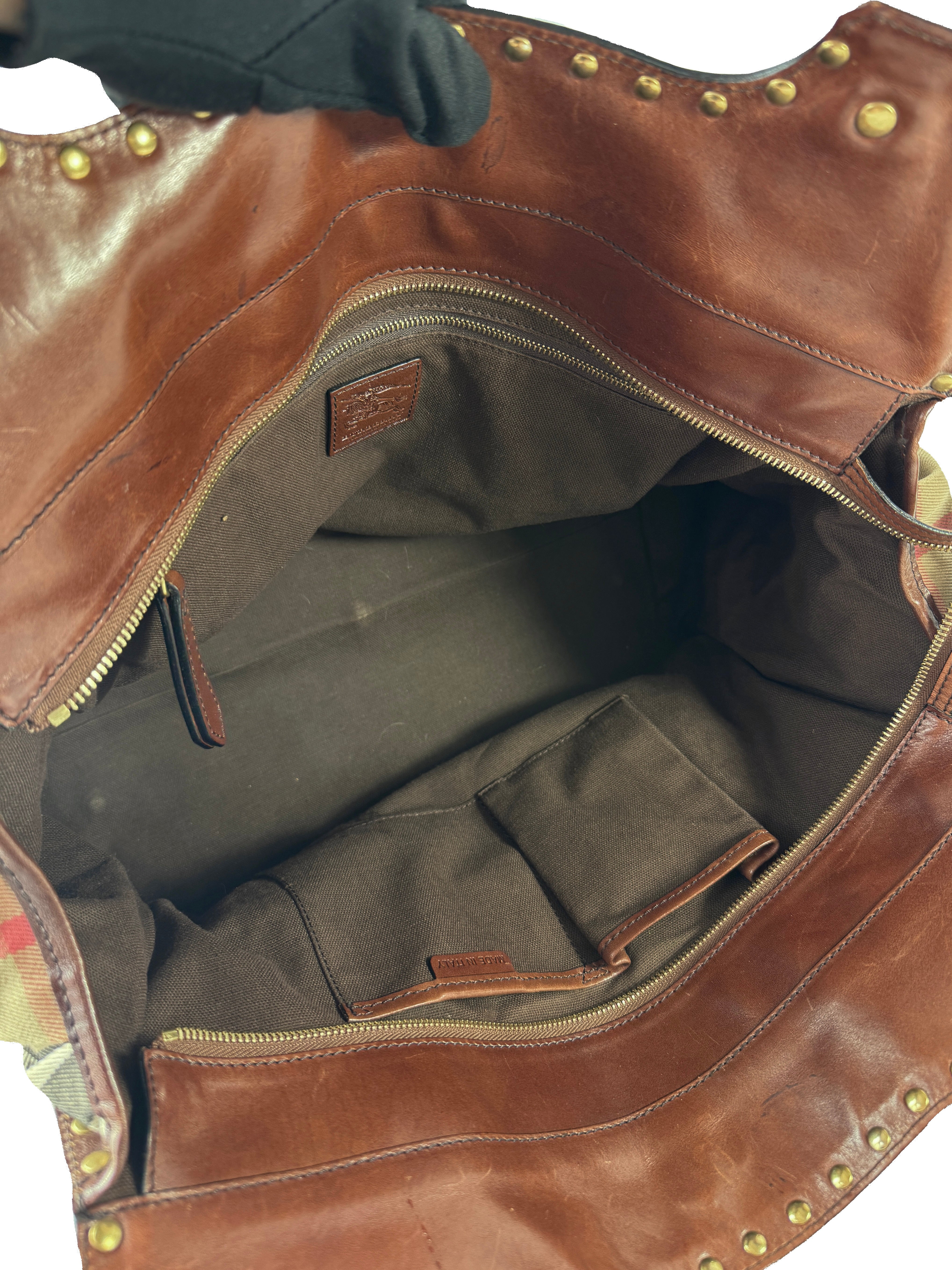 Burberry house check studded large gingham tote ITEFFEPI14SCA