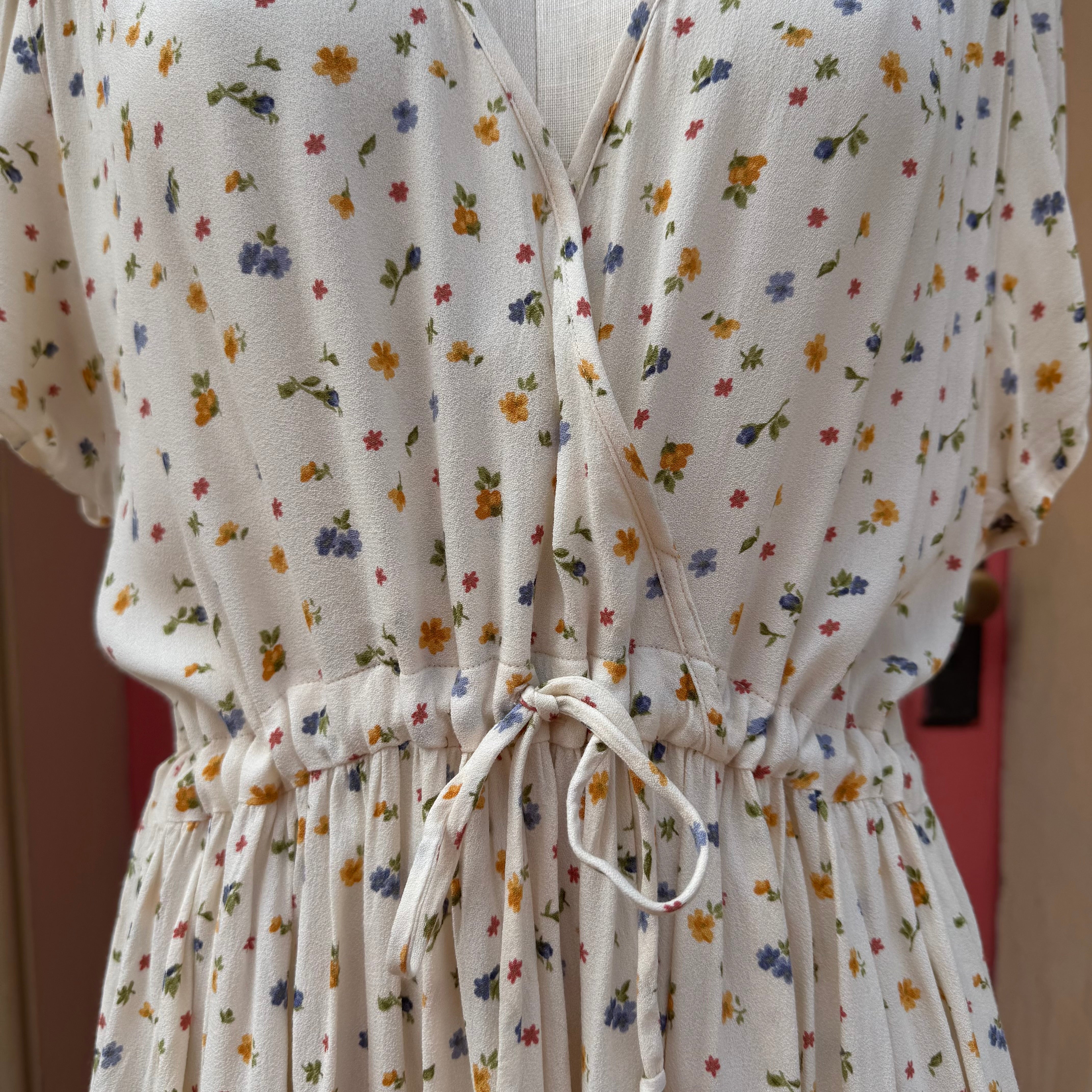 Christy Dawn cream multicolor short sleeve dress size XLP