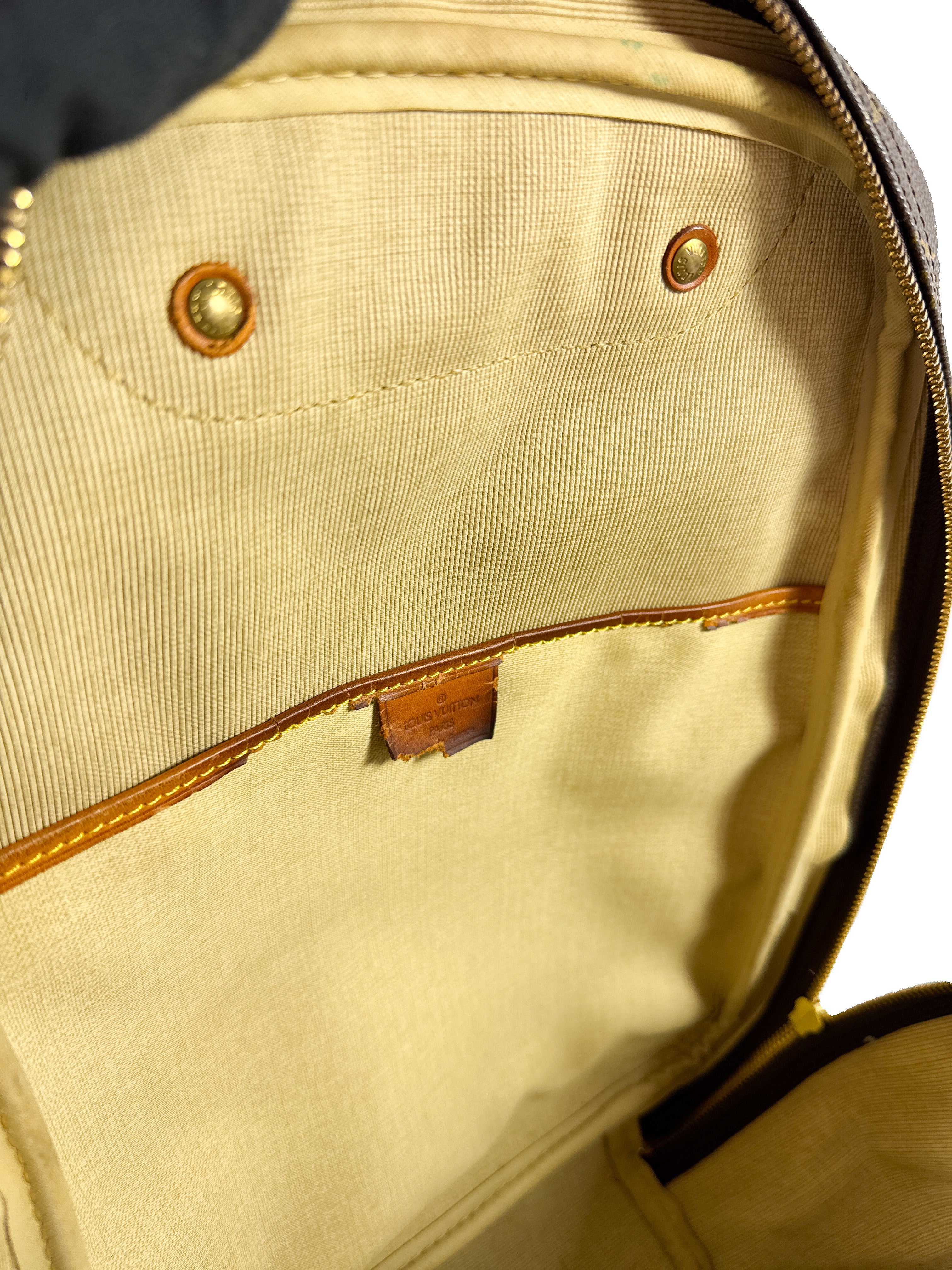 Louis Vuitton monogram excursion bag VI0926