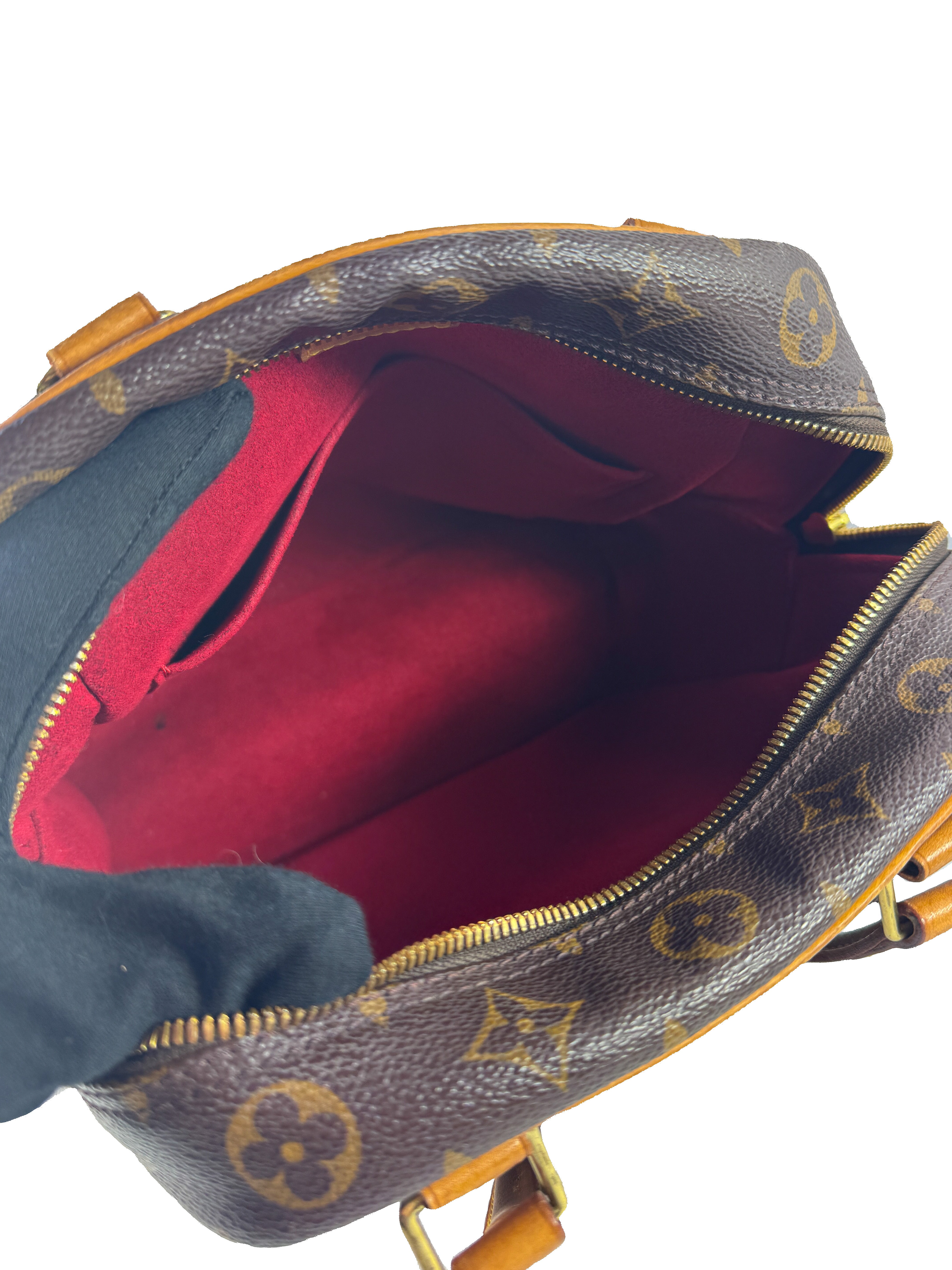 Louis Vuitton monogram vintage Excentri-Cite TH0093