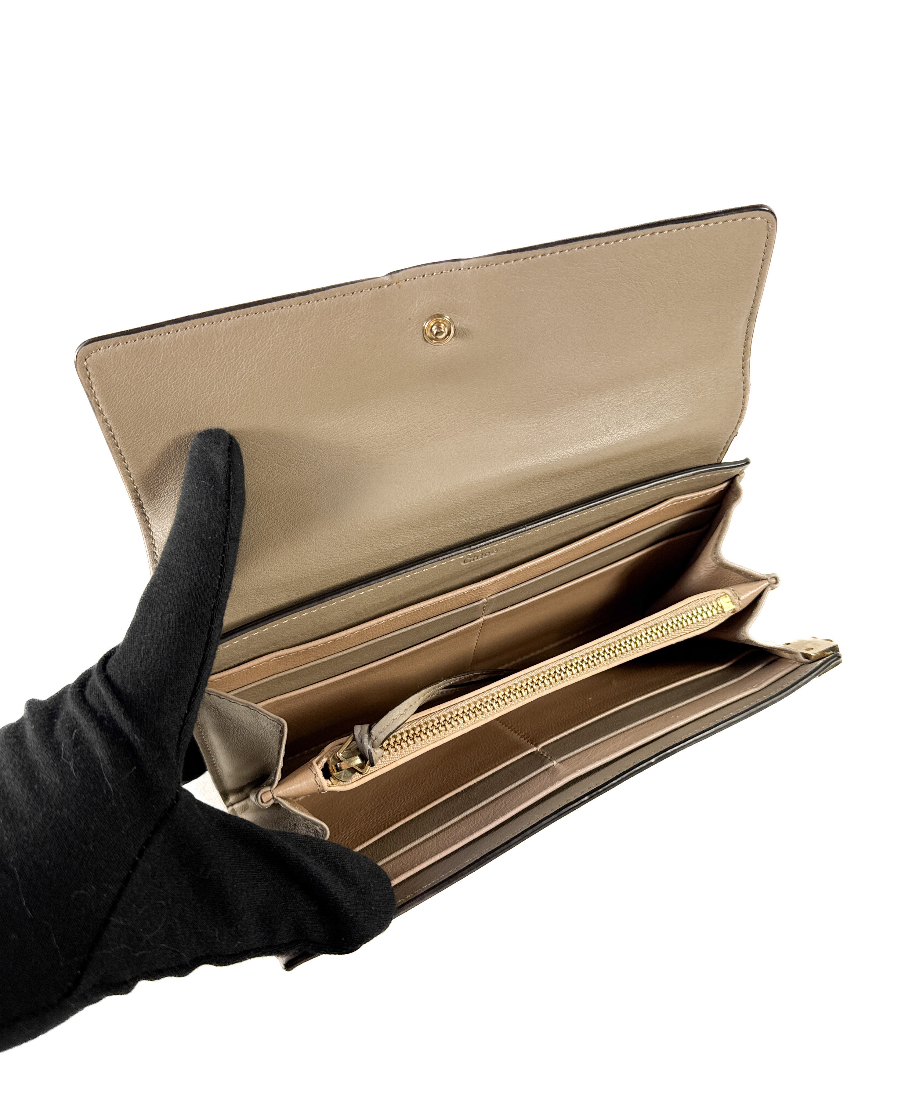 Chloé taupe leather/suede Faye wallet B4YGFZ