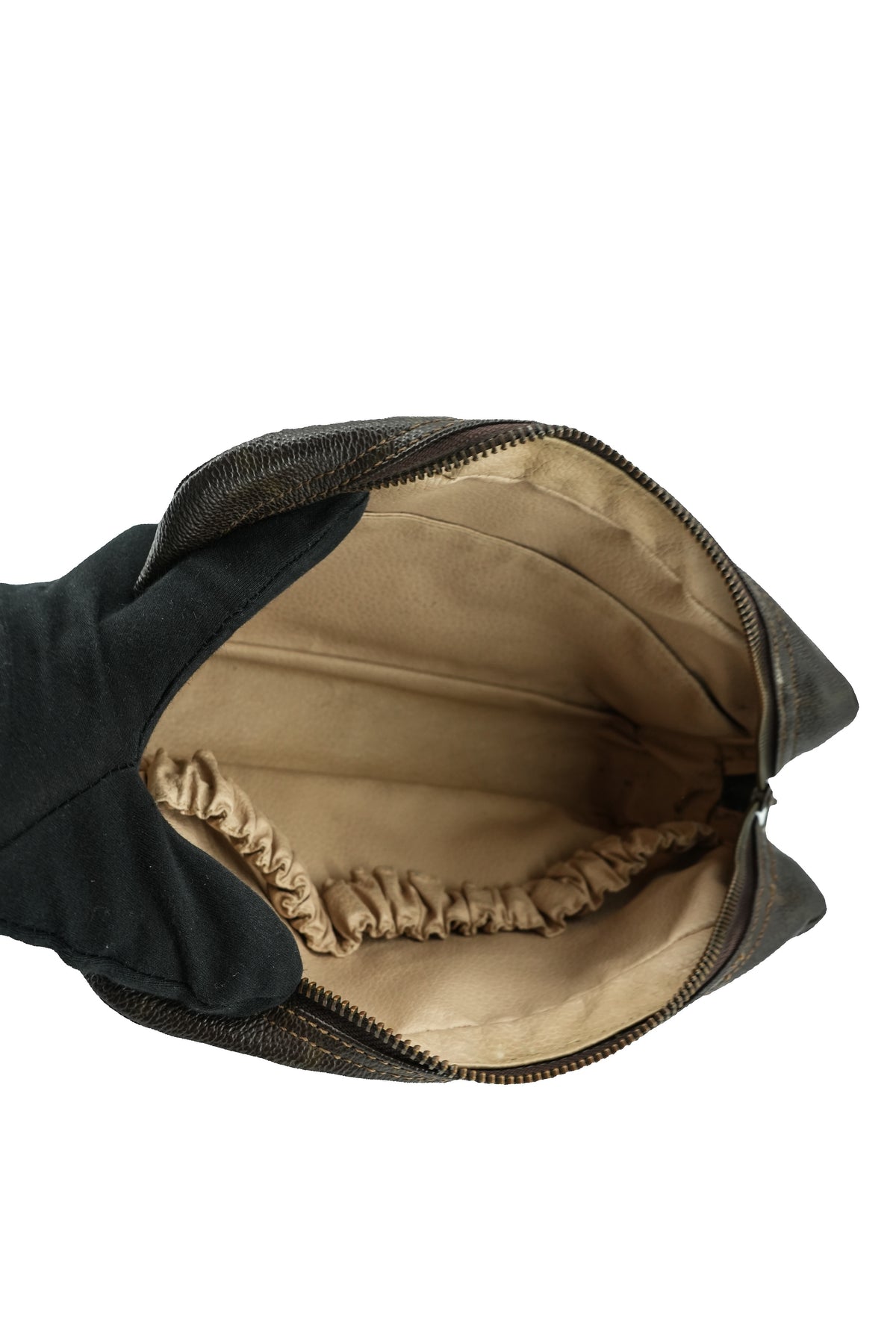Louis Vuitton monogram trousse toilette 23 pouch 843