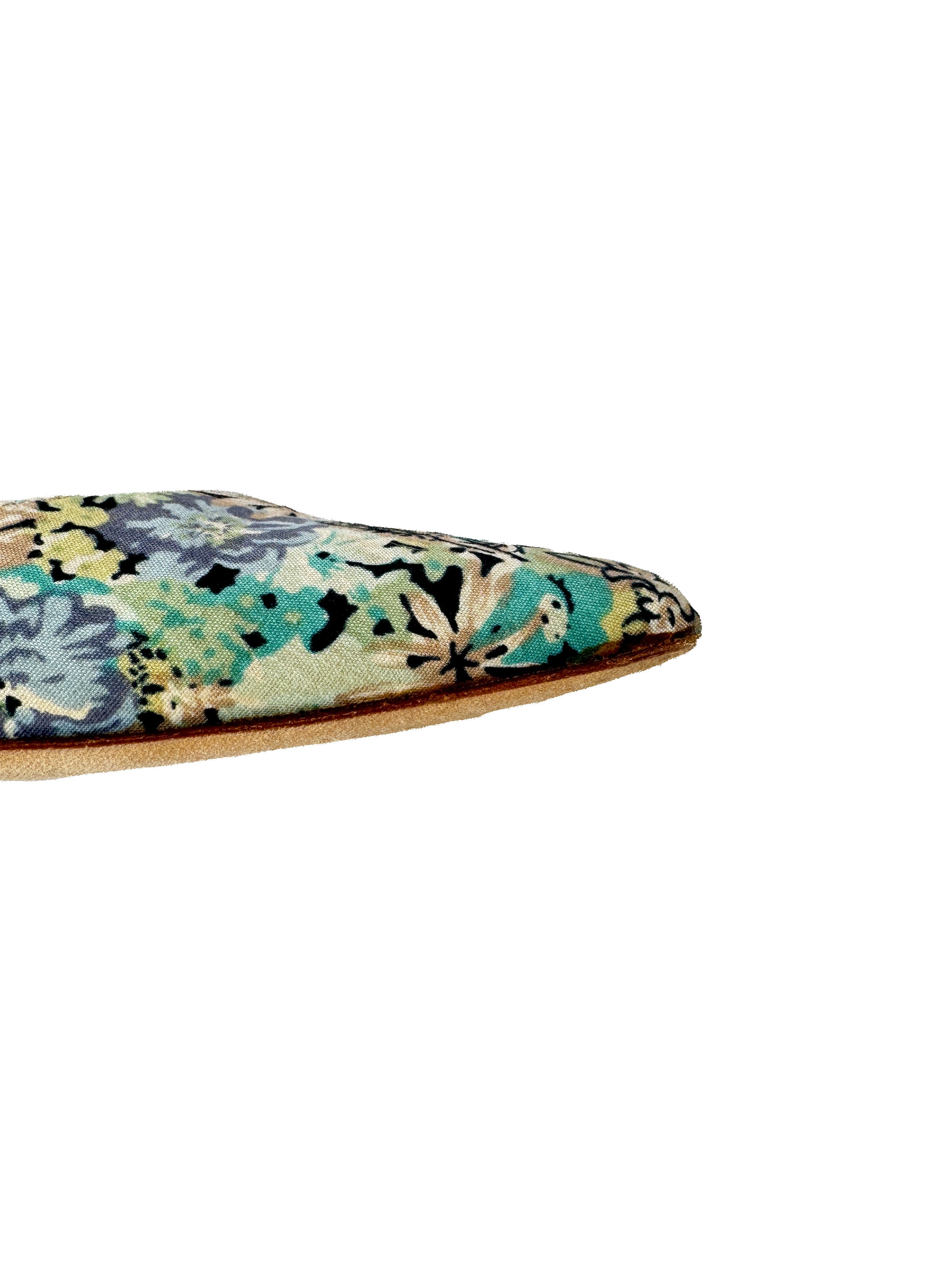 Manolo Blahnik green/blue floral print pumps size 38.5