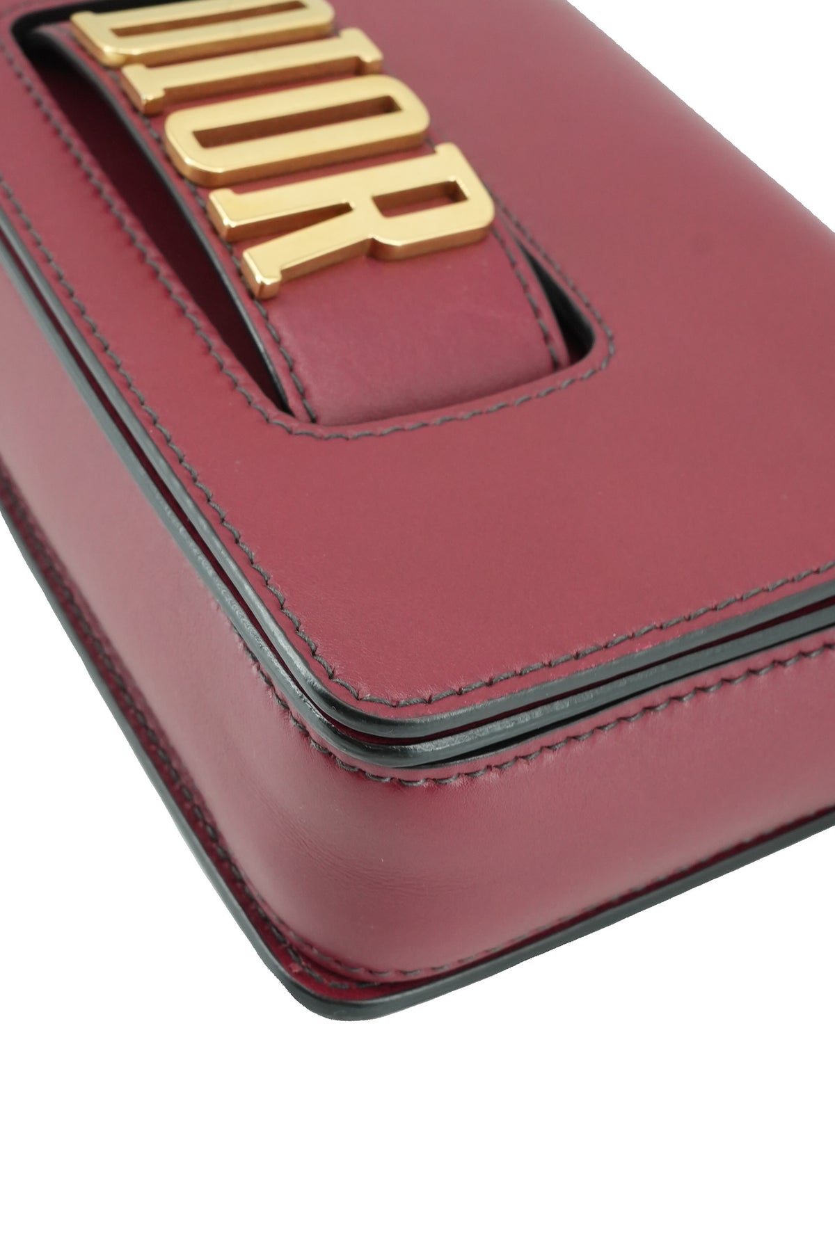 Dior red Dio(r)evloution flap bag 19-MA-0157