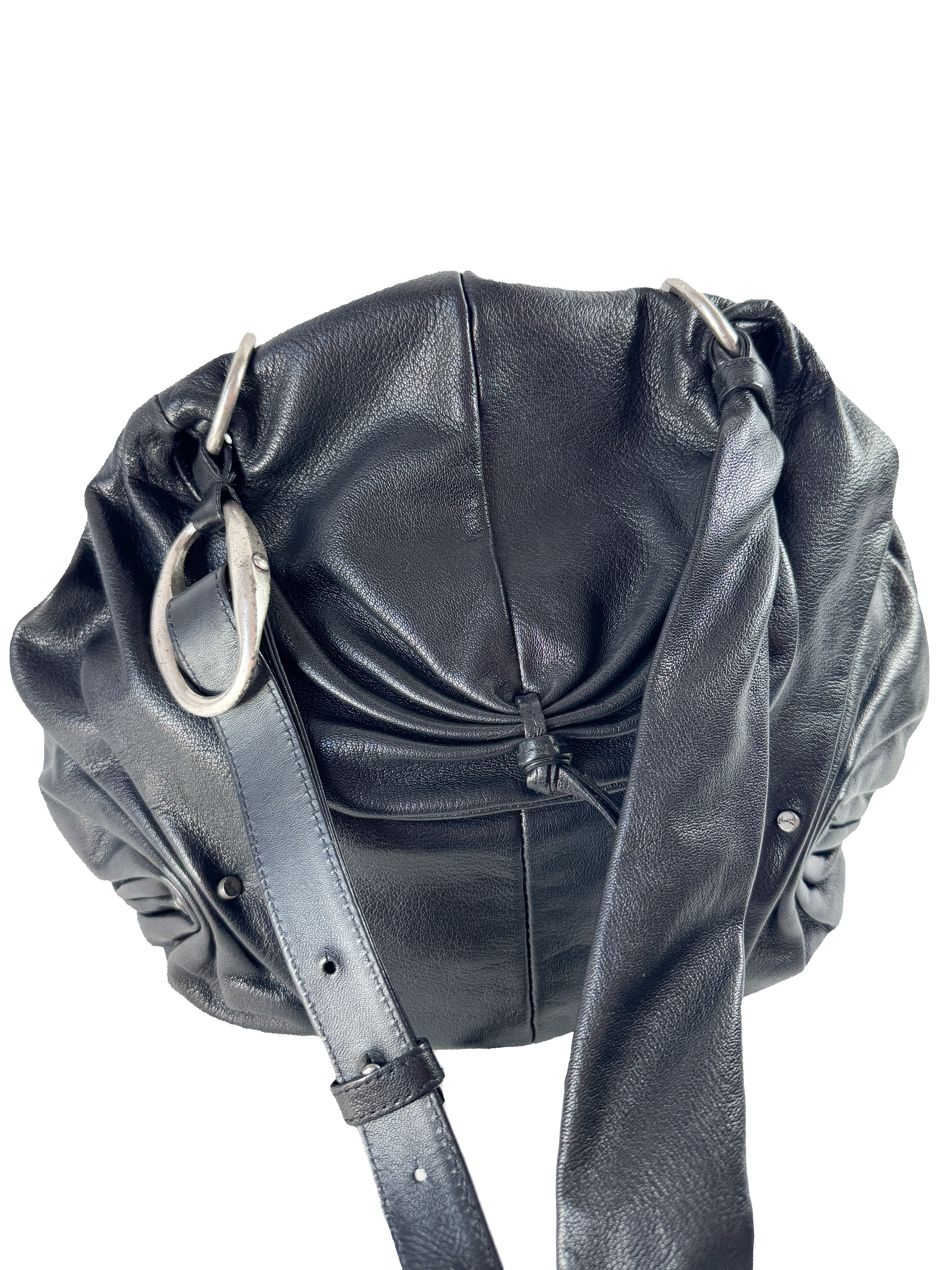 Yves Saint Laurent black leather vintage crossbody  121629 205118