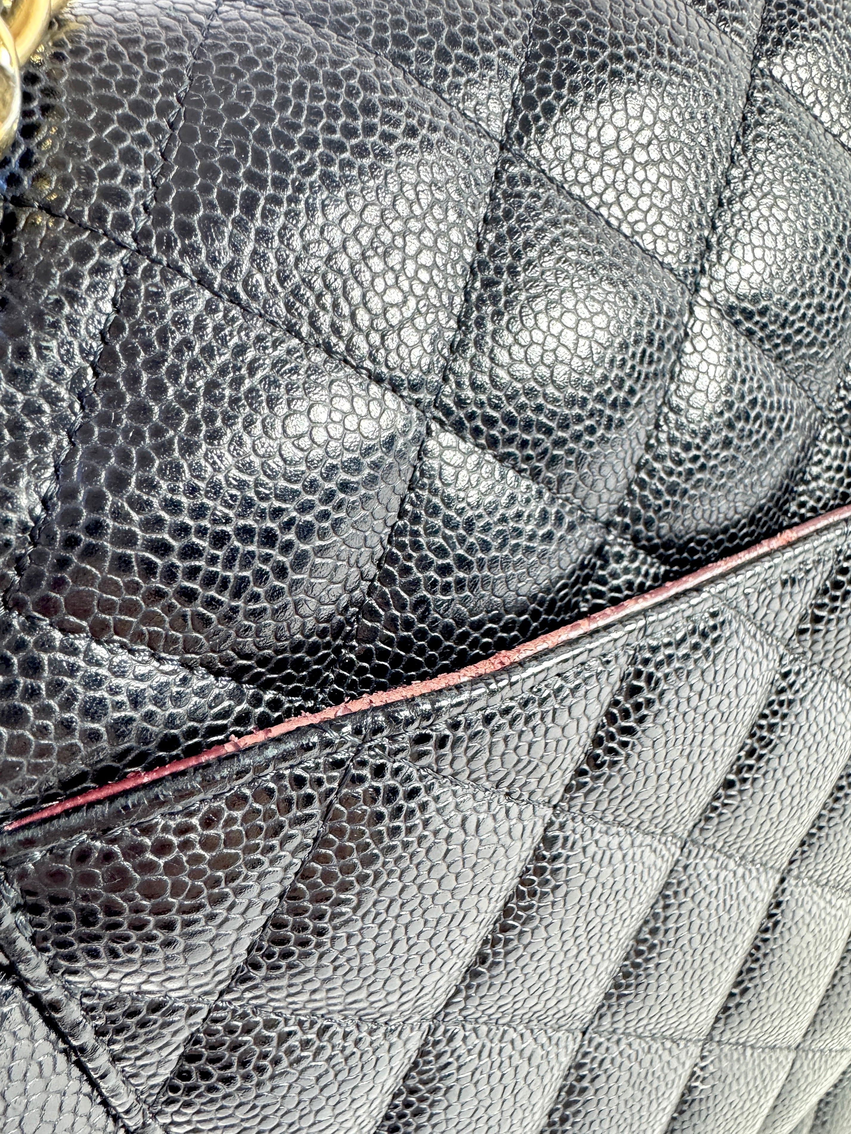 Chanel black maxi double flap Caviar 15369670