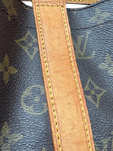 Louis Vuitton monogram randonne GM sling 910A2