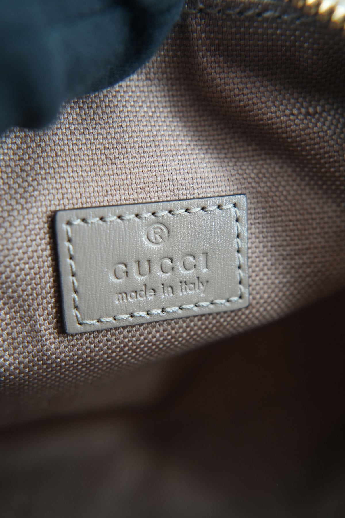 Gucci GG cylindrical Shadow bag  796231 520981