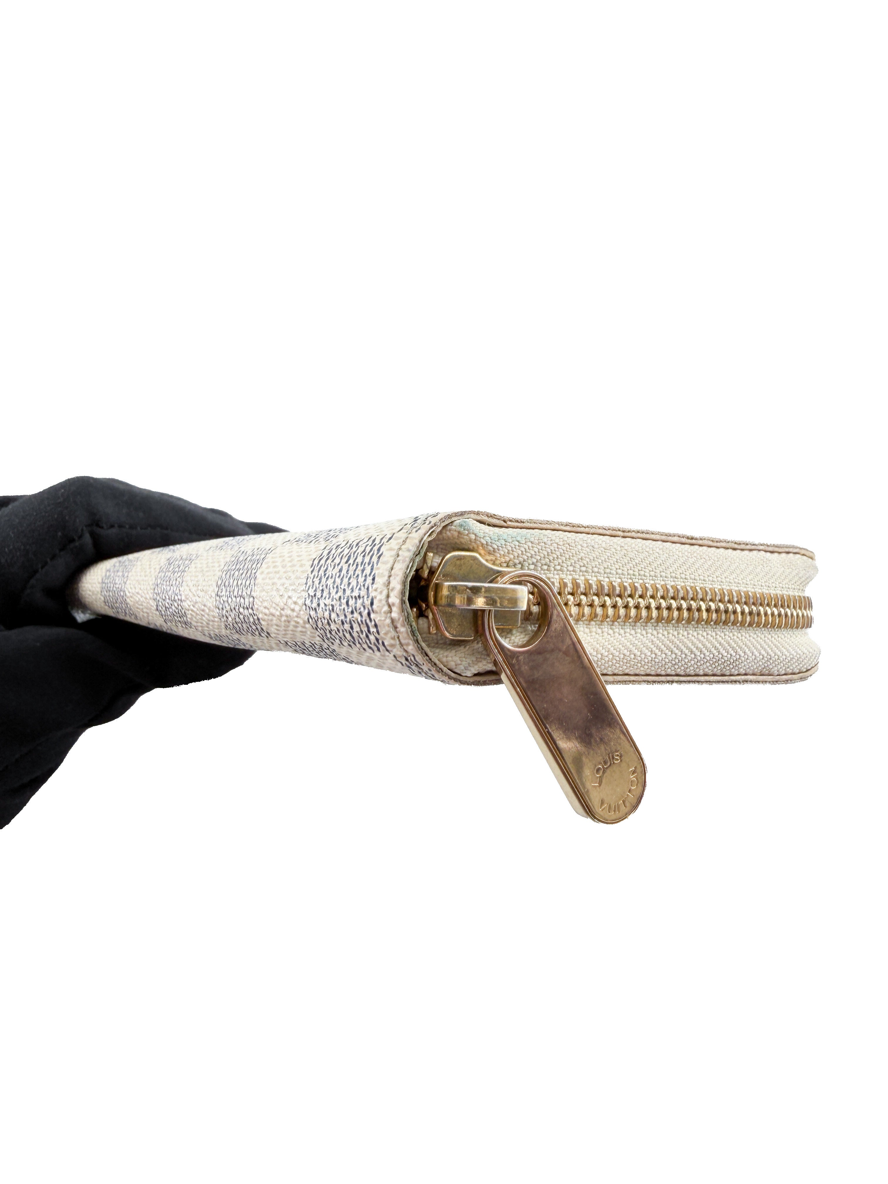 Louis Vuitton damier azur zippy wallet CA4069