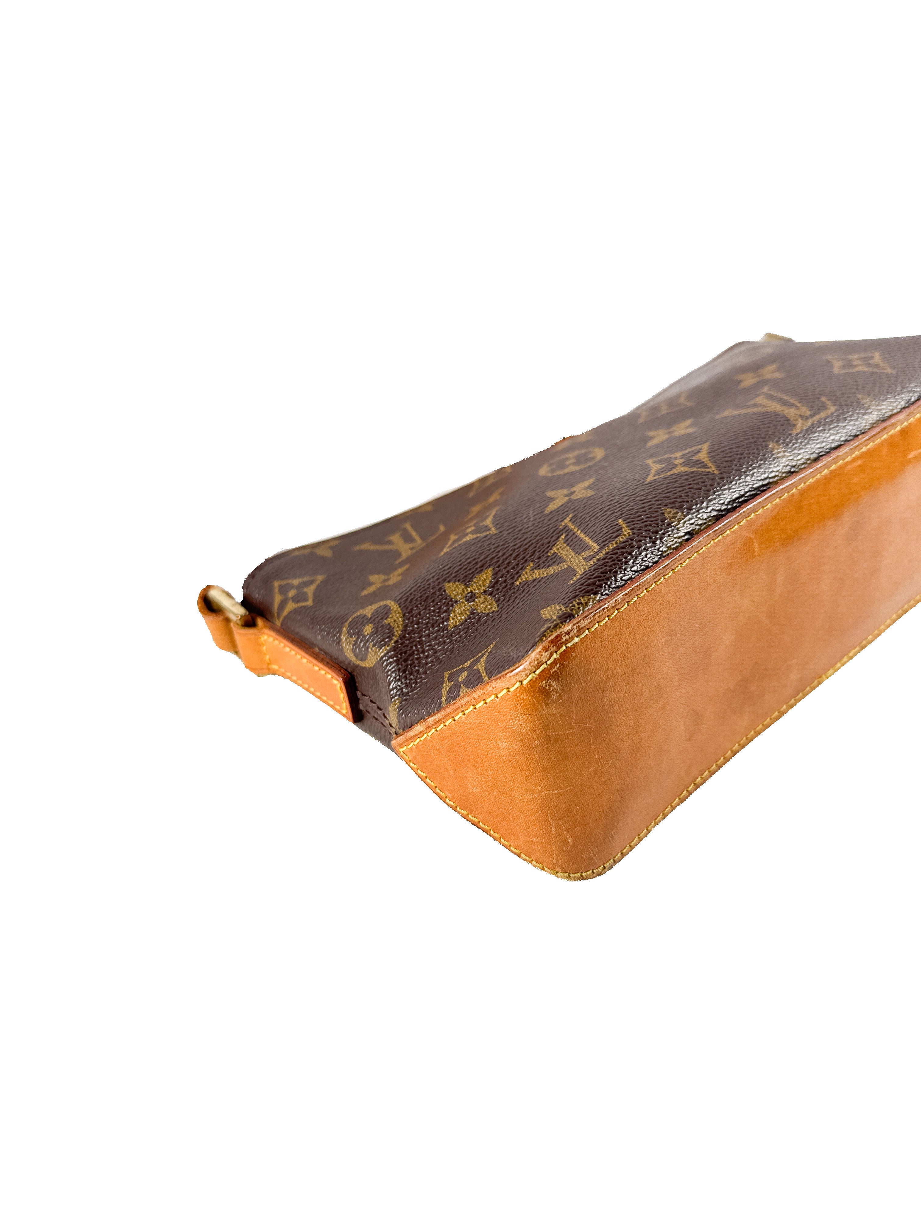 Louis Vuitton monogram Trotteur AR1020