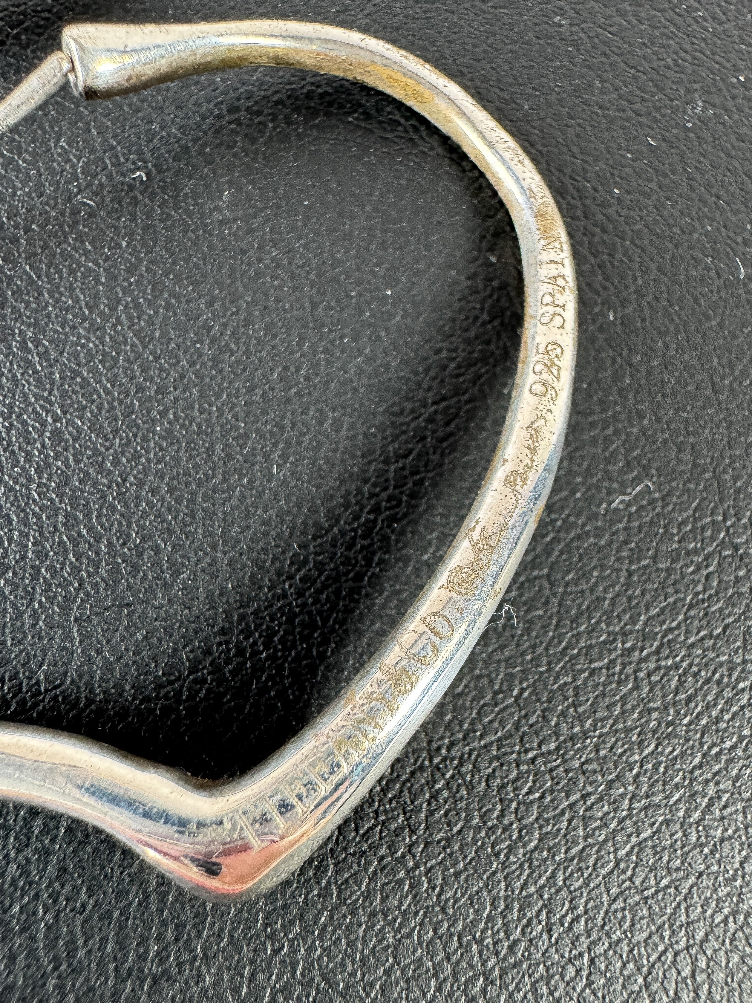 Tiffany & Co Elsa Peretti sterling silver open heart hoop earrings