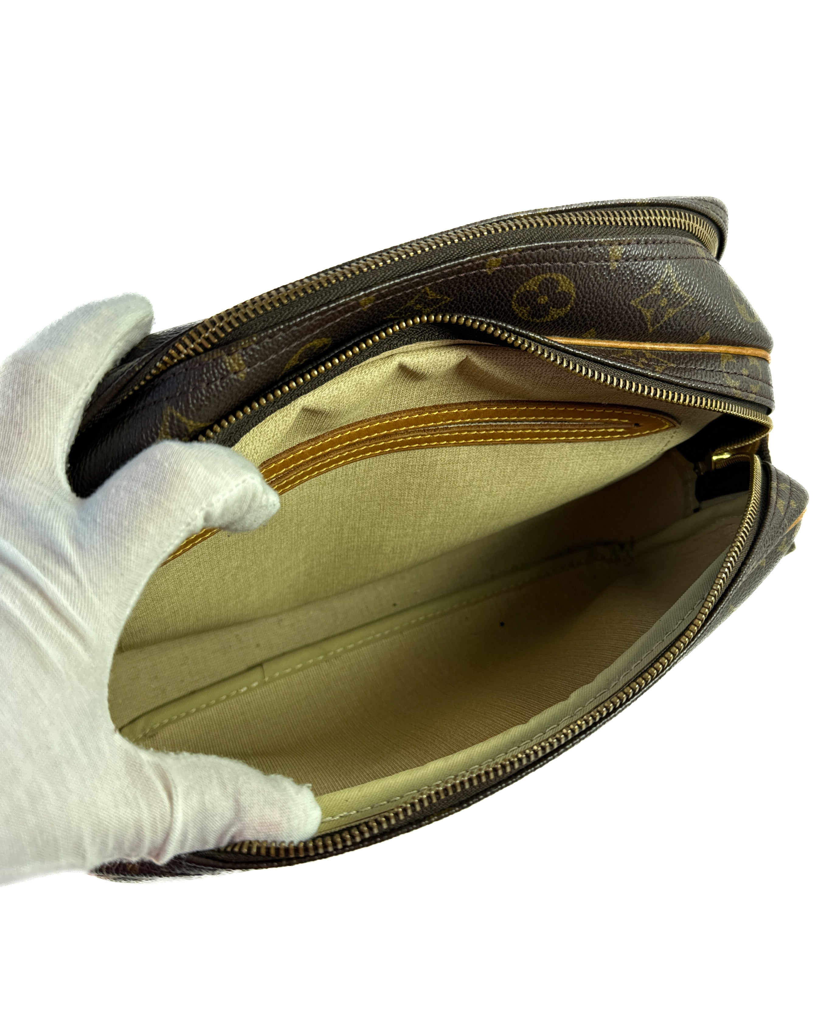 Louis Vuitton monogram reporter PM SP0968