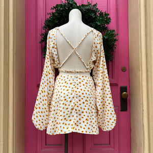We Wore What daisy print top skirt set size M NWT