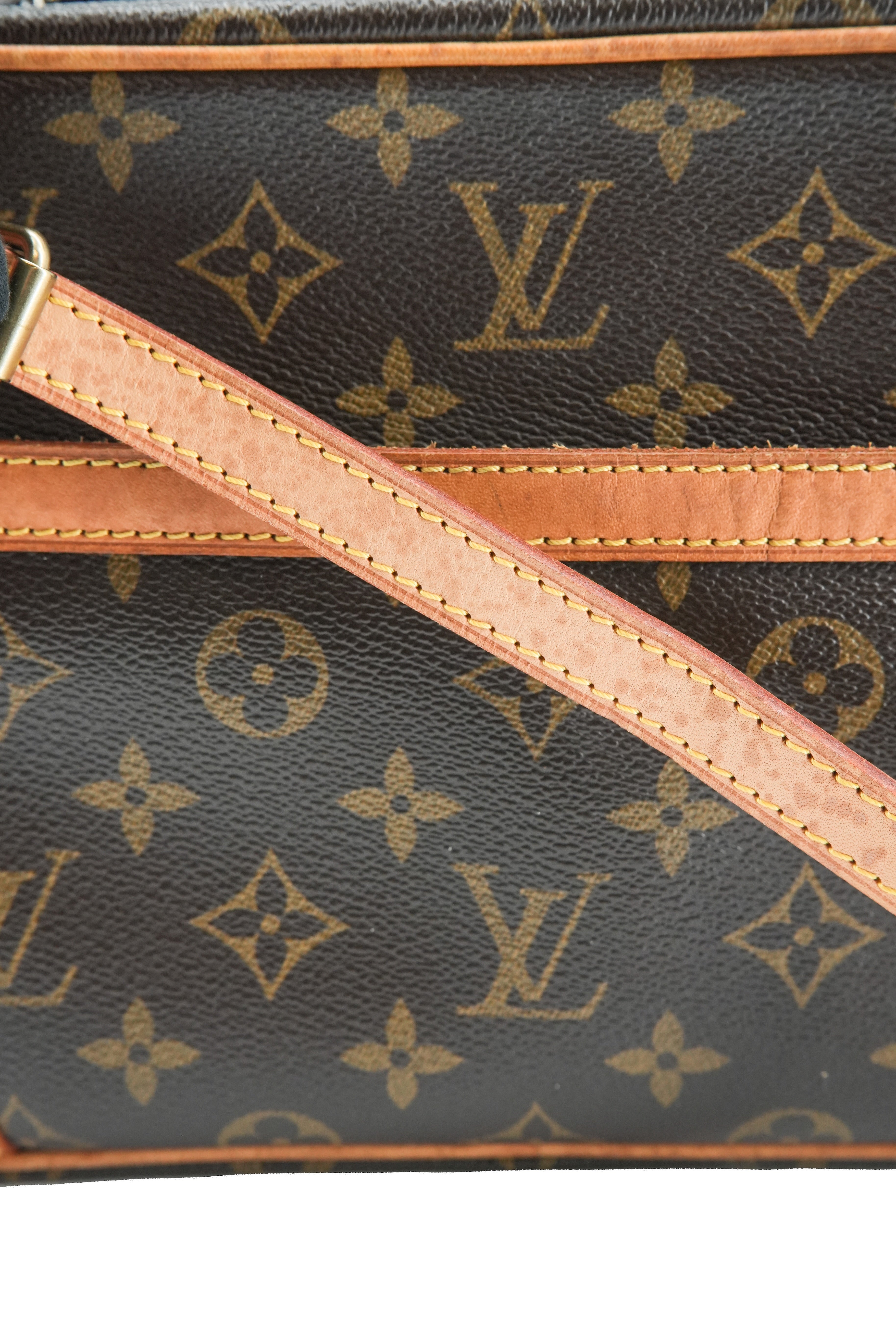 Louis Vuitton monogram Trocadero 27 MB0050