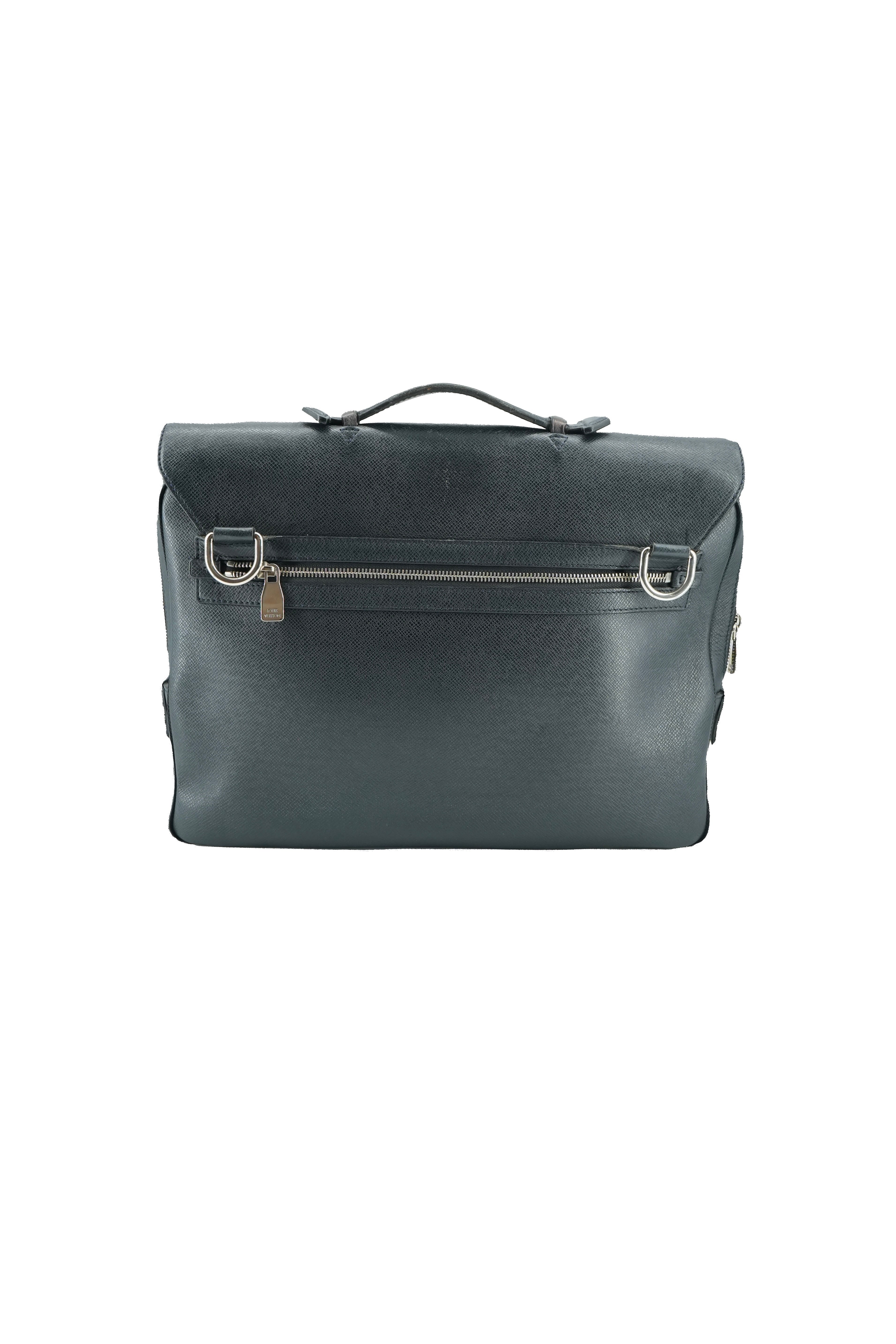 Louis Vuitton navy taiga leather briefcase RI1112