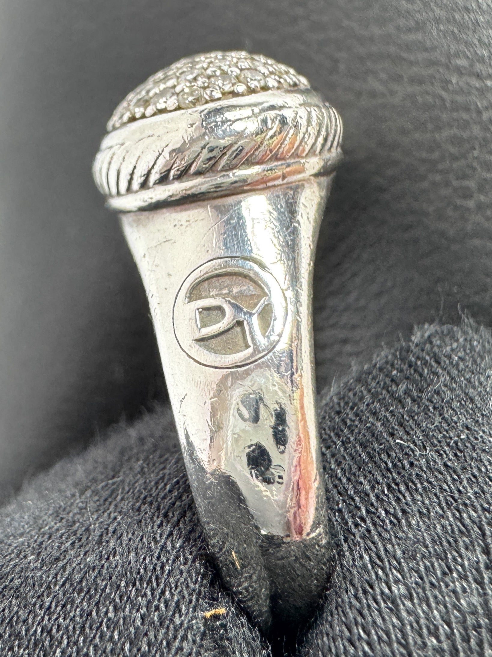 David Yurman sterling silver oval pavé diamond ring