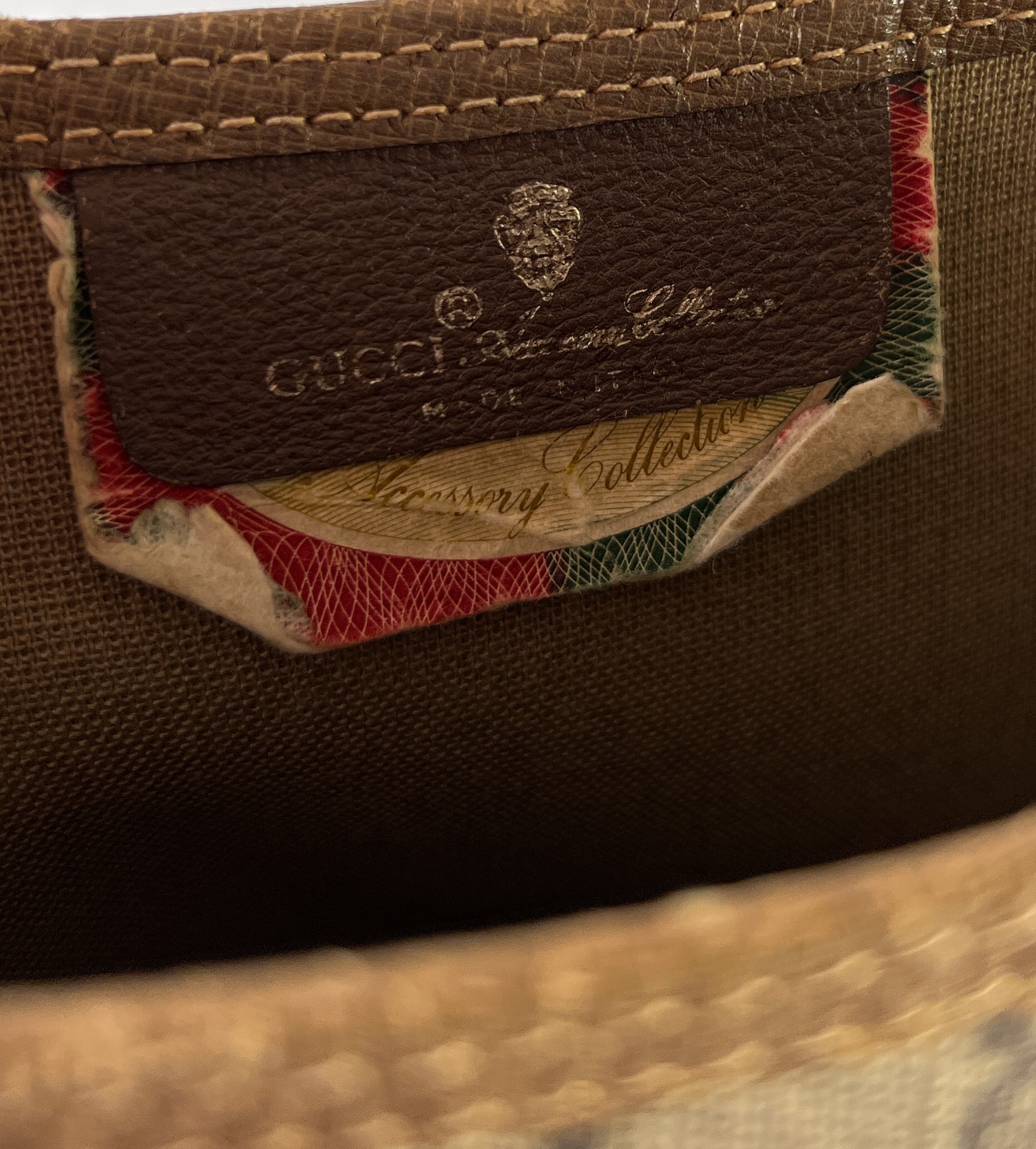 Gucci brown sherry line vintage signature tote