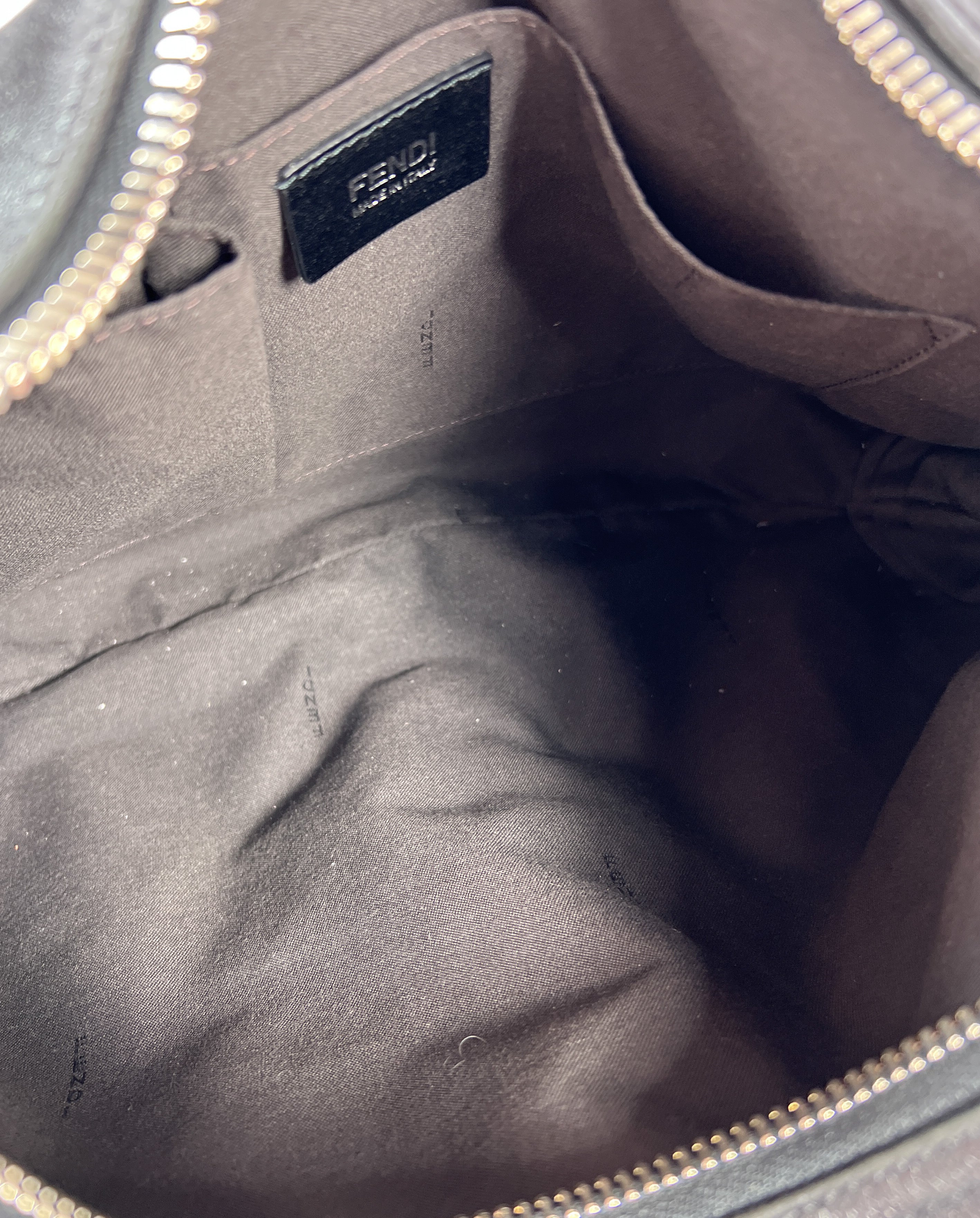 Fendi black leather hobo shoulder bag