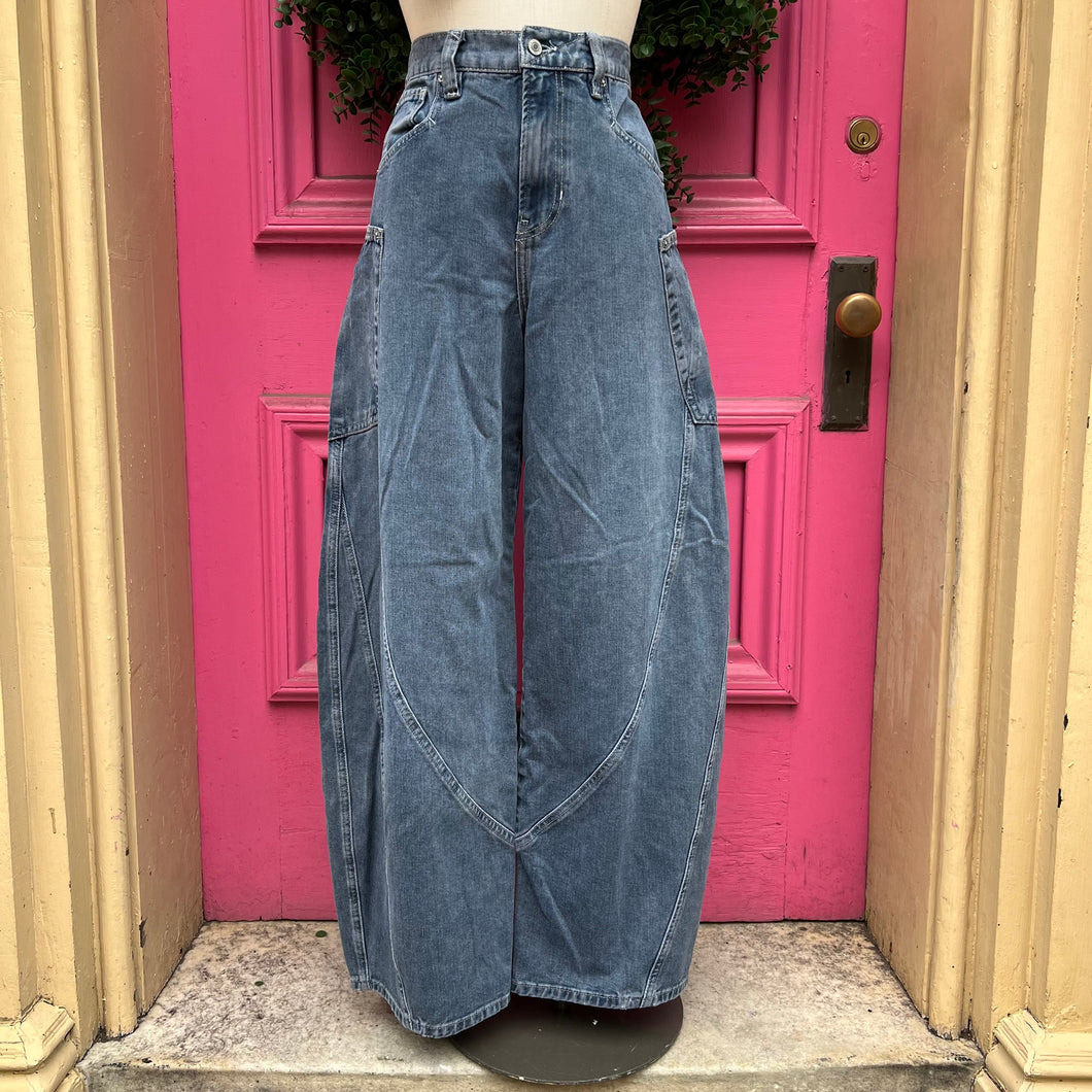 We the Free blue denim barrel jeans size 12