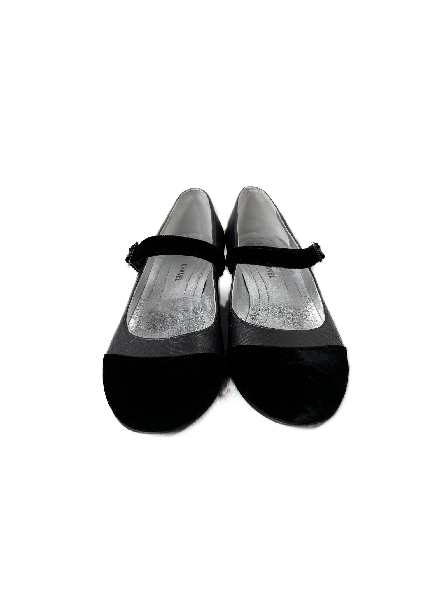 Chanel silver and black leather Mary Janes size 38.5 – My Girlfriend's  Wardrobe LLC