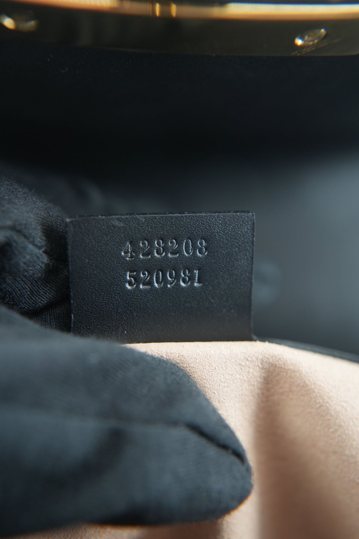 Gucci black GG padlock top handle bag 428208 520981