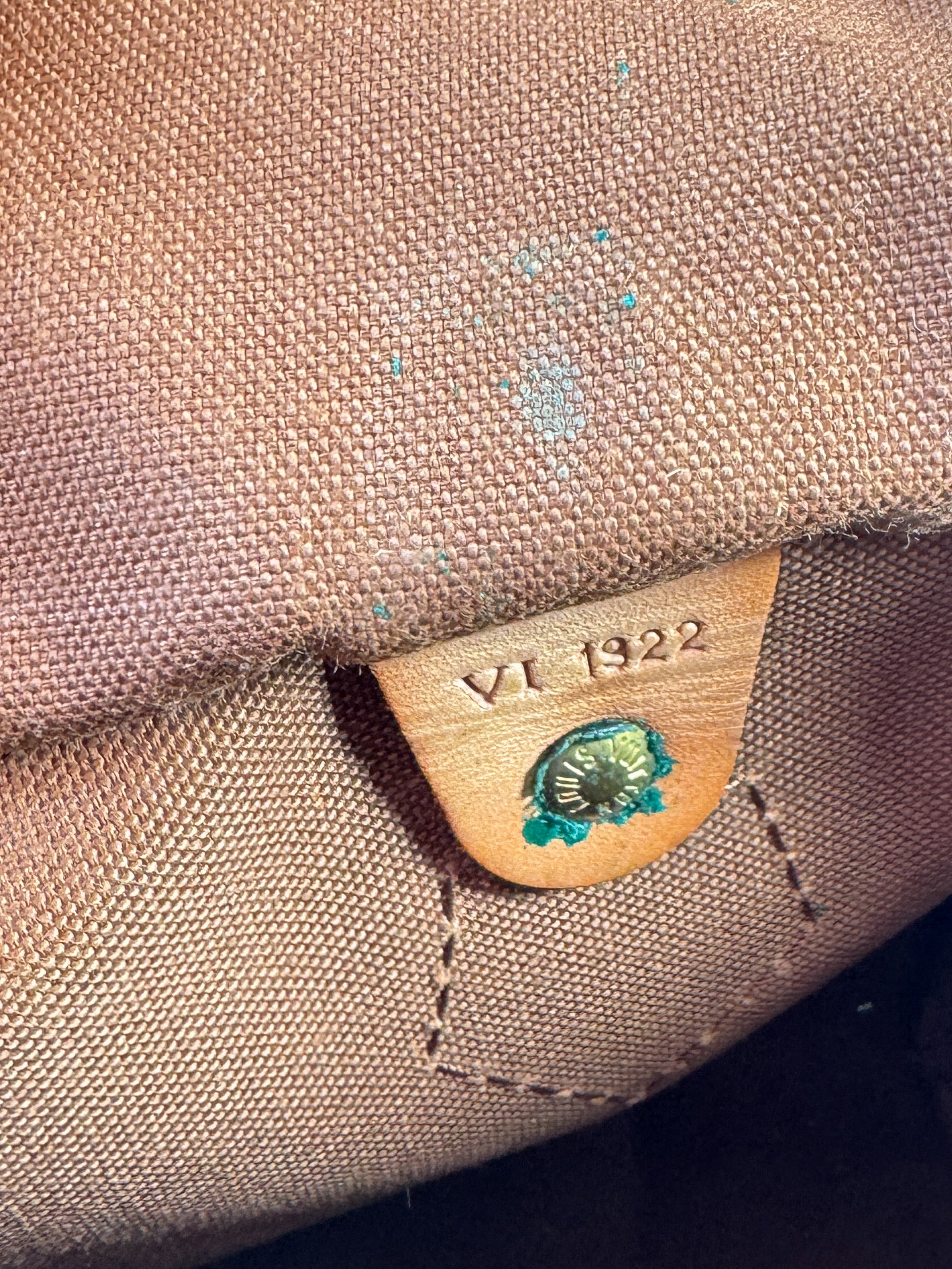 Louis Vuitton monogram Speedy 25 VI1922