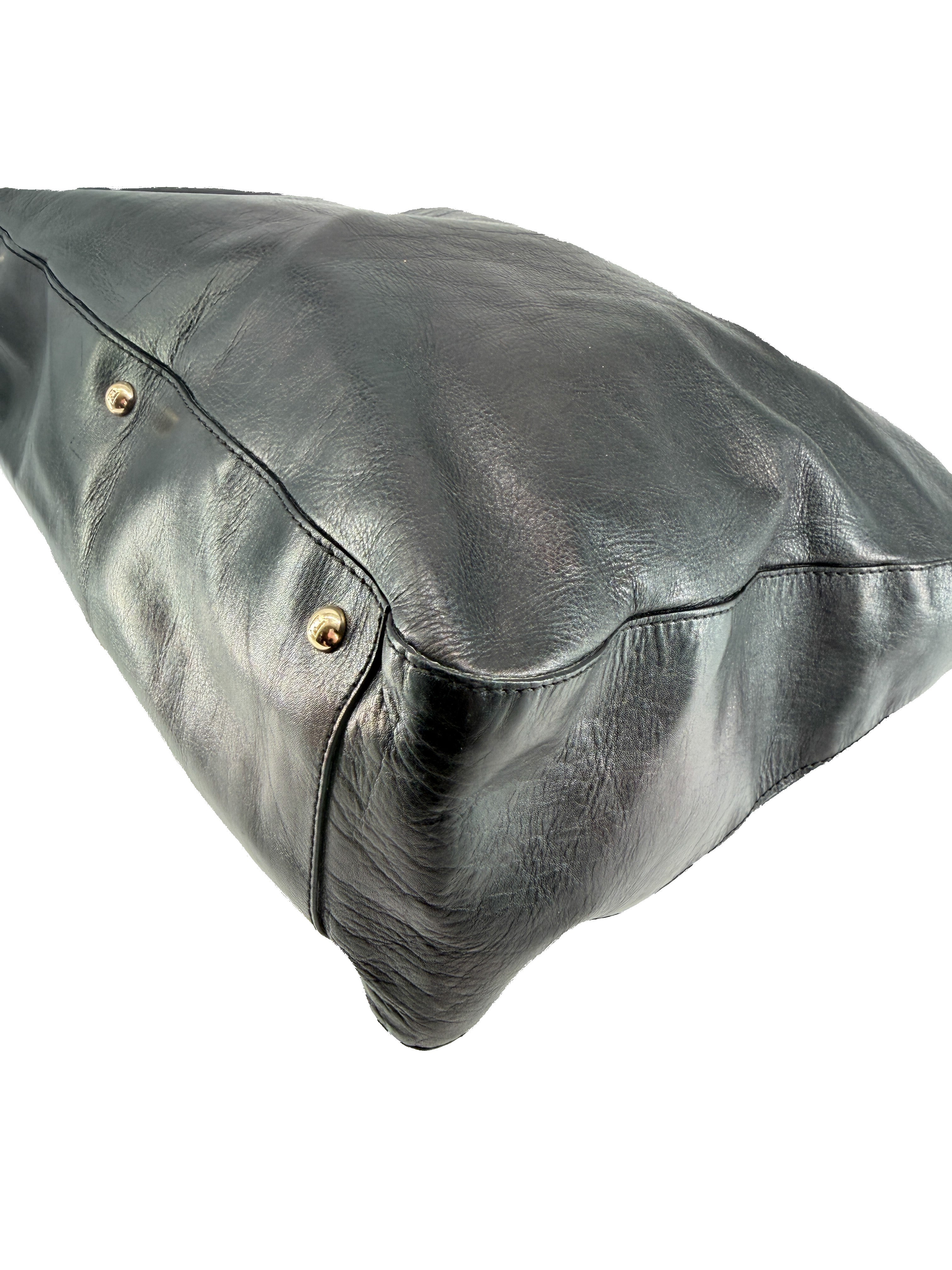 Fendi black leather Twins tote 089