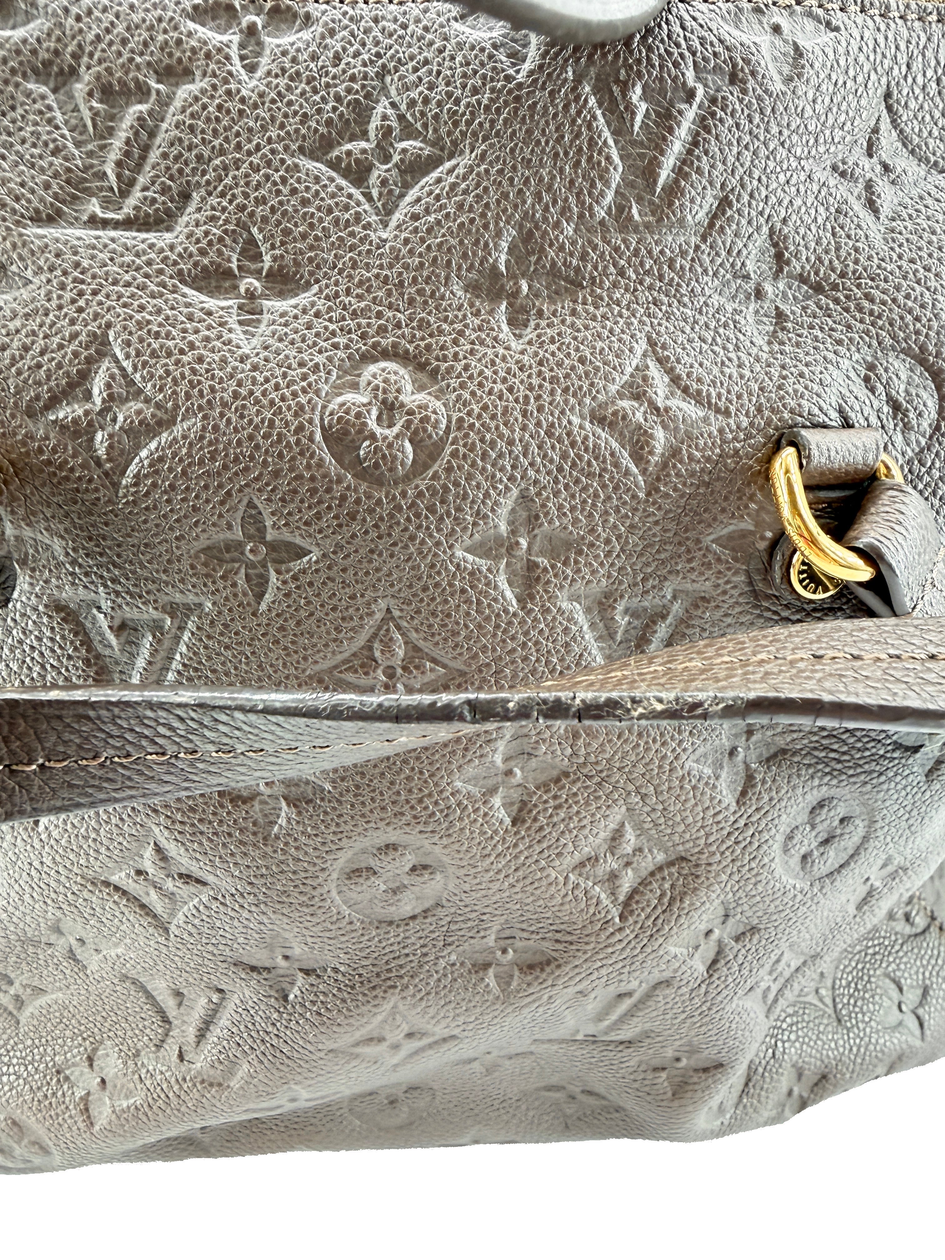 Louis Vuitton taupe Lumineuse PM TR4111