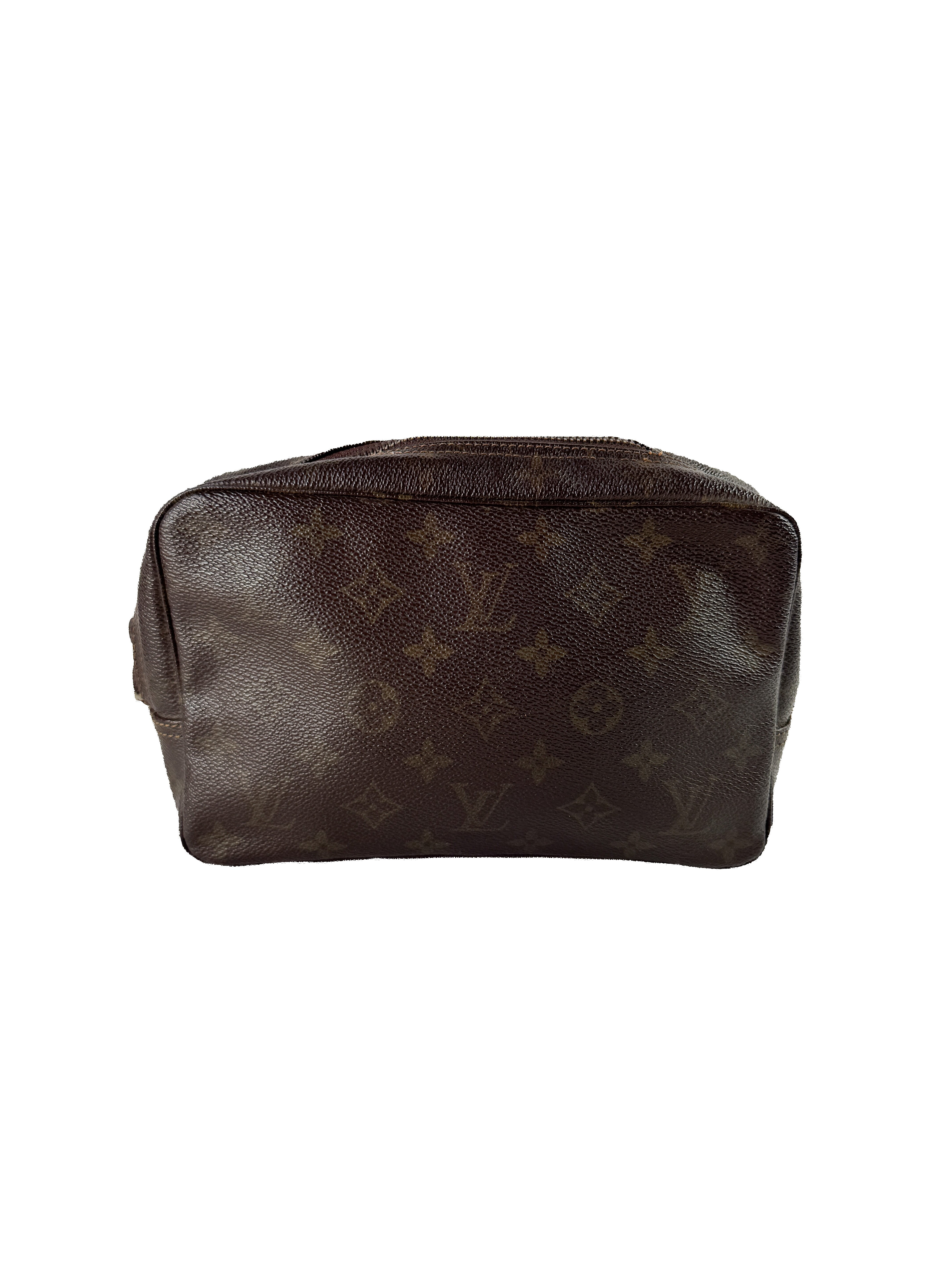 Louis Vuitton monogram trousse toilette 23 pouch 843