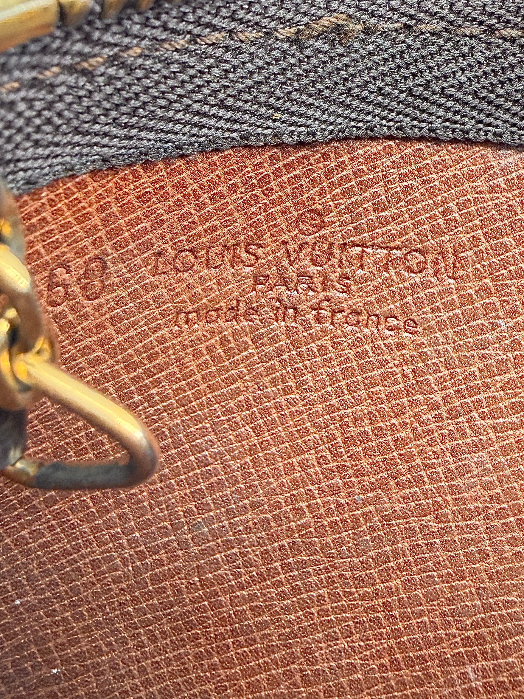 Louis Vuitton monogram Key Cles 0903ET