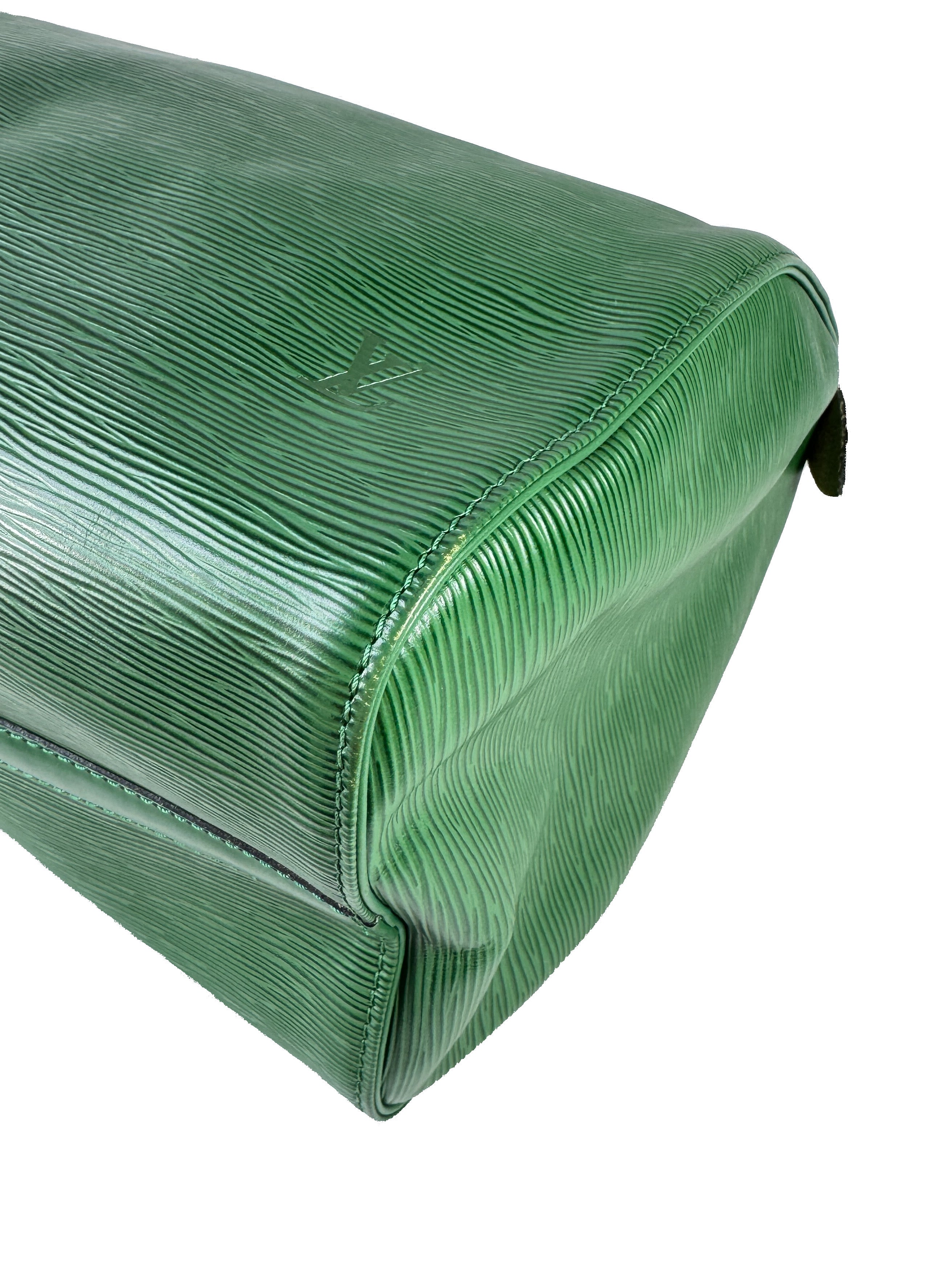 Louis Vuitton Borneo green epi speedy 35 VI0934