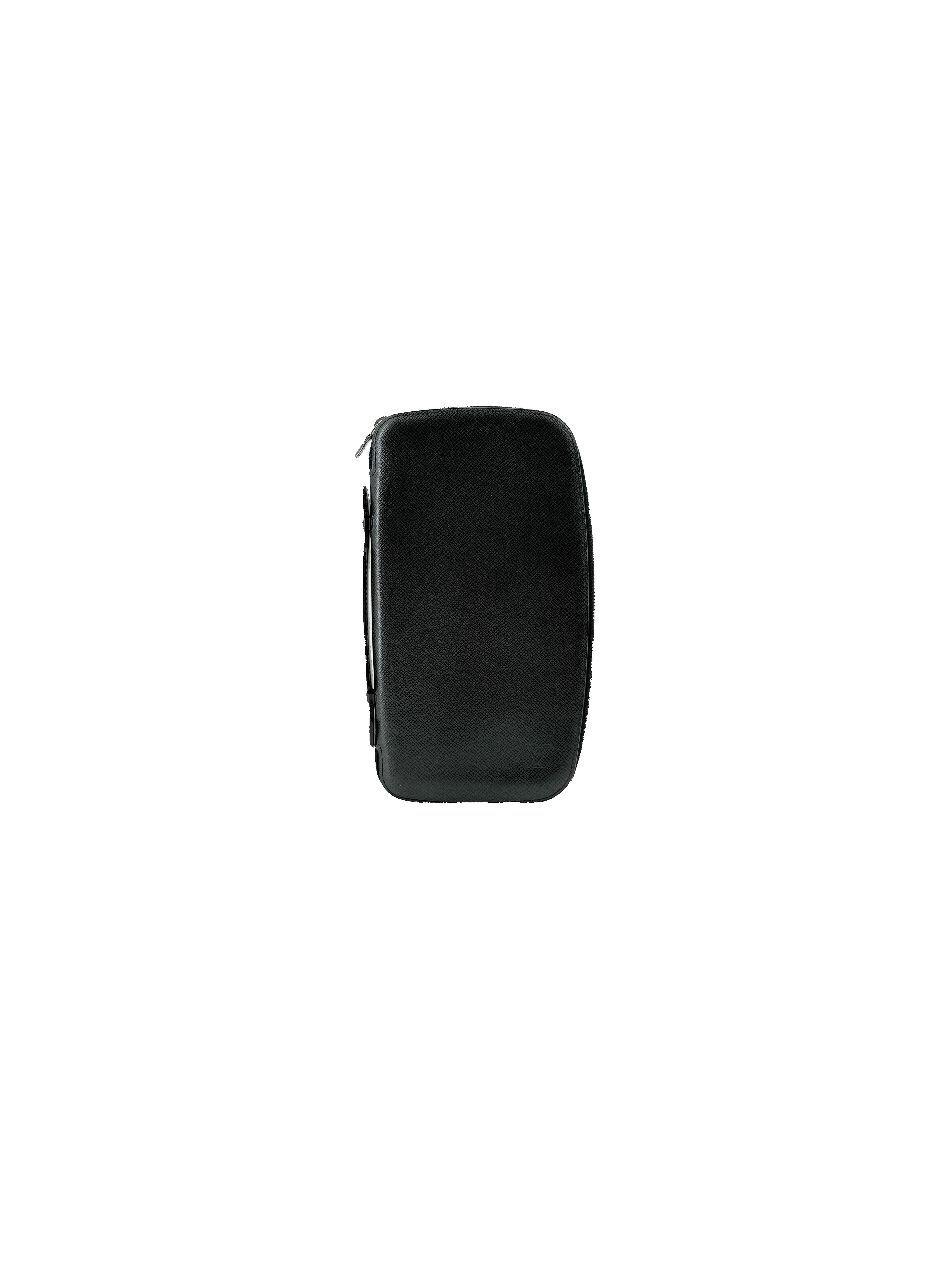 Louis Vuitton black taiga atoll travel organizer wallet MI1001