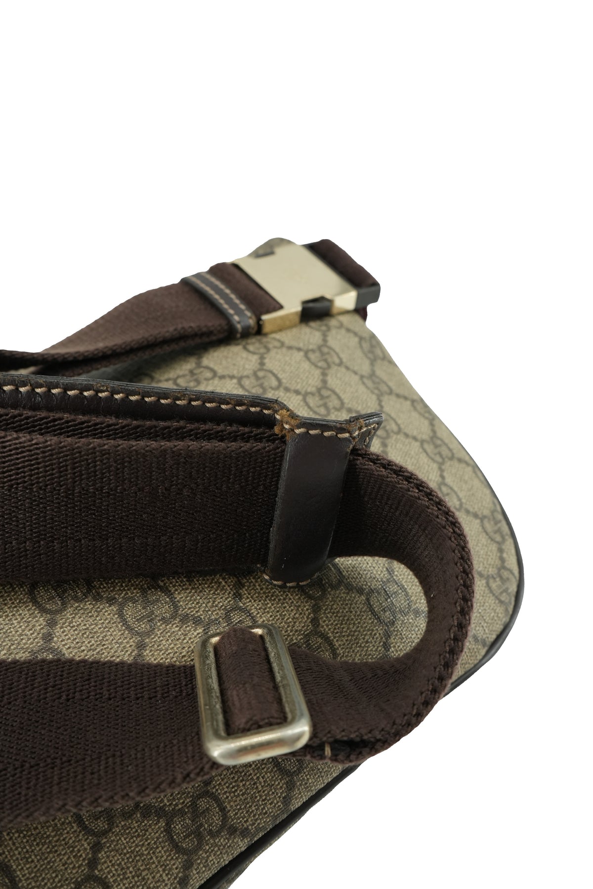 Gucci brown signature belt bag 001998