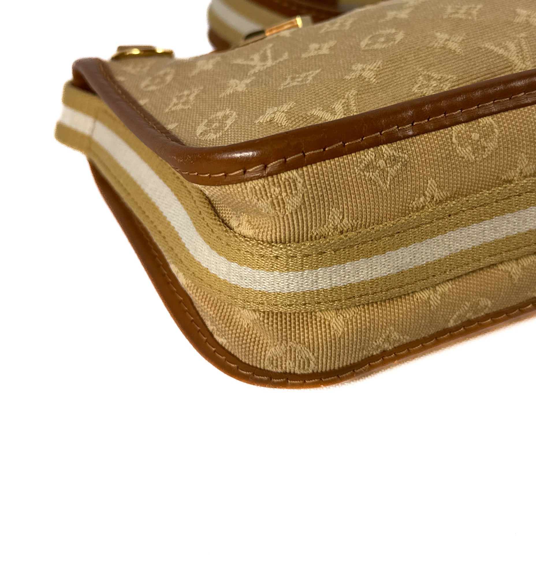 Louis Vuitton beige monogram mini pochette Kathleen TH0074