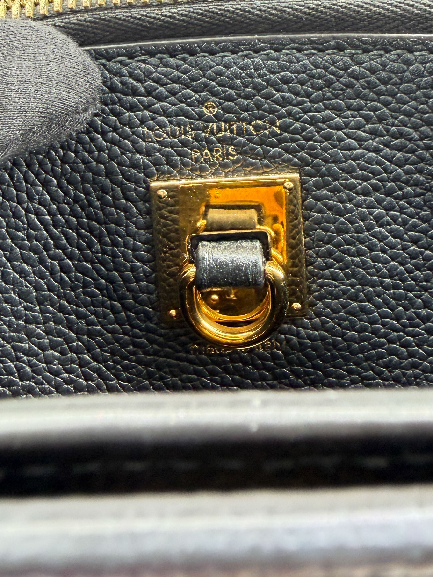 Louis Vuitton black City Steamer MM