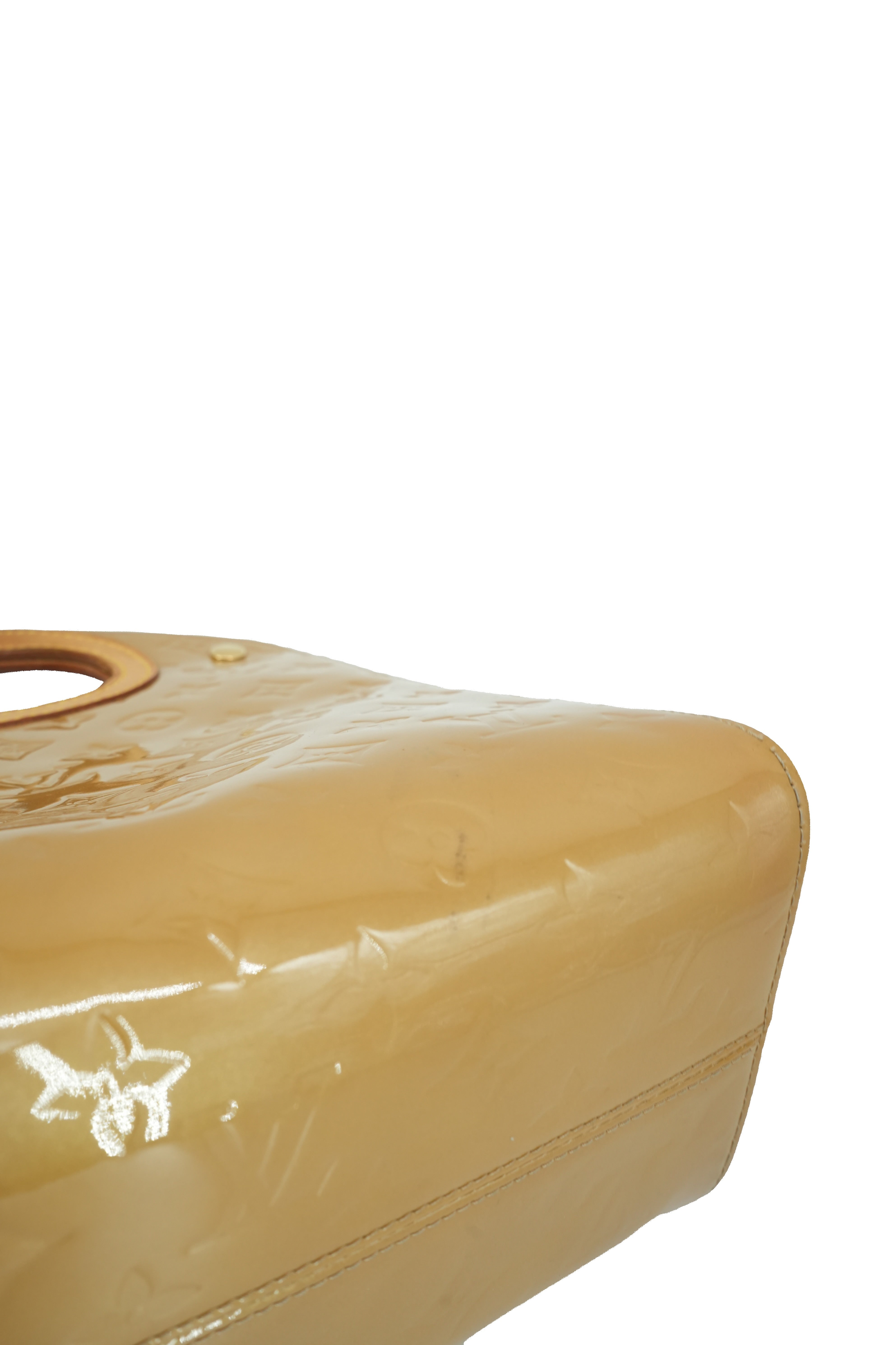 Louis Vuitton gold vernis Maple Drive LM0075