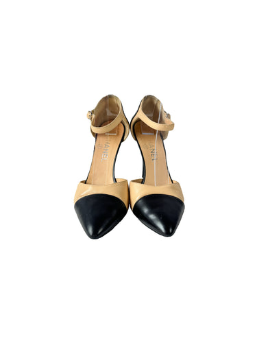 Chanel beige/black CC leather pumps size 38 (8)  D G29184