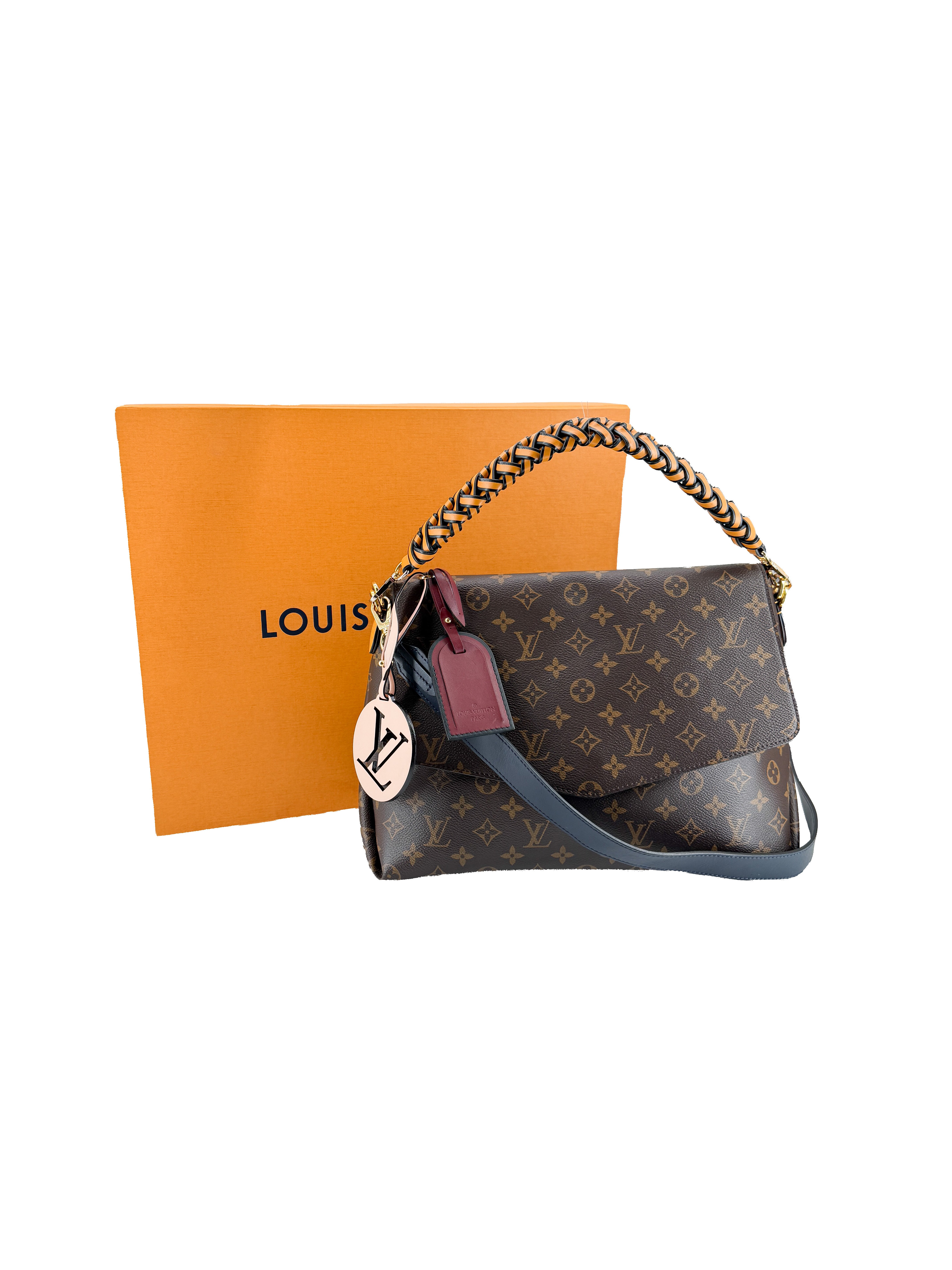 Louis Vuitton monogram Beaubourg MM DR3168