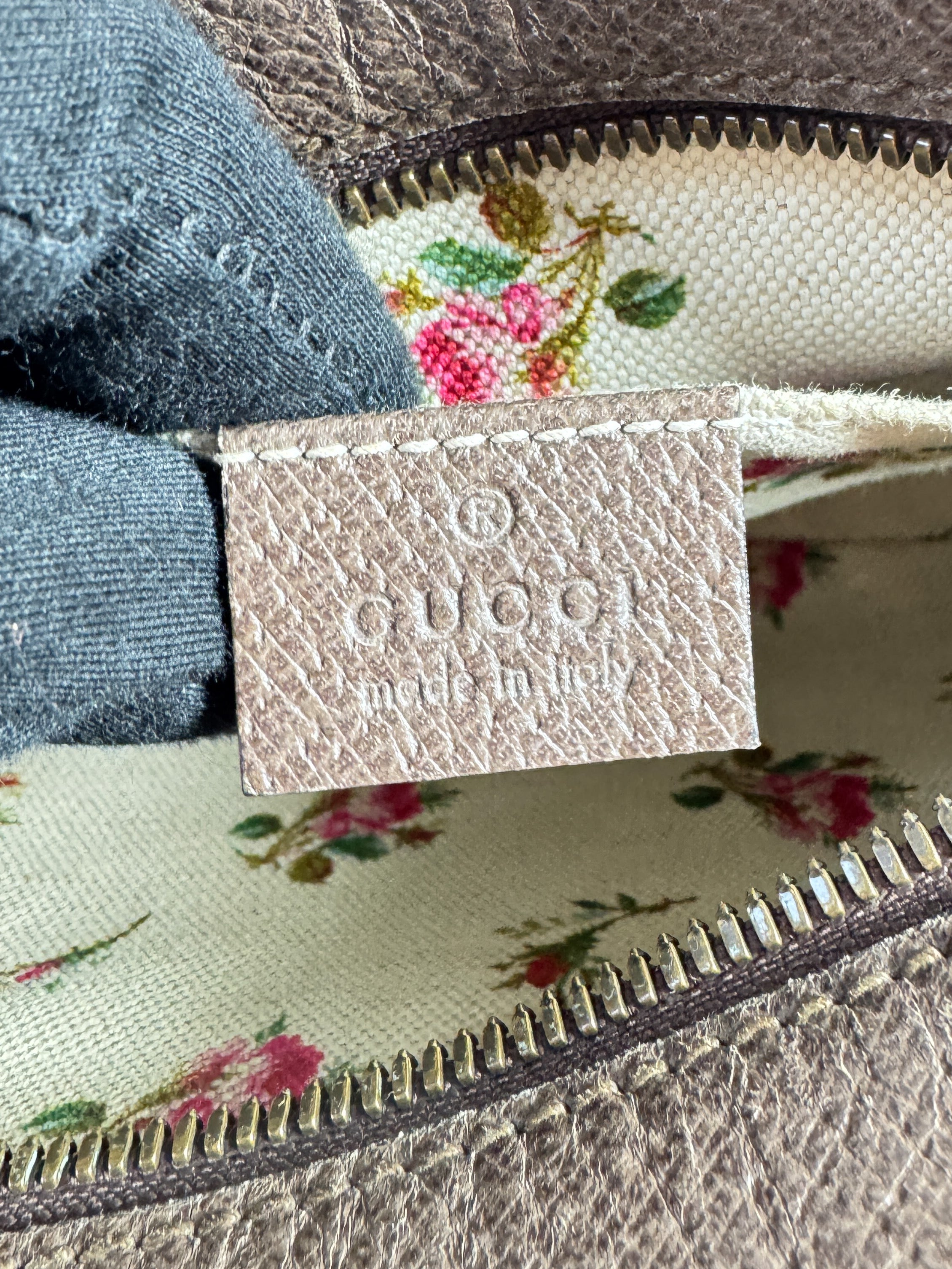 Gucci Neo supreme vintage crossbody 498879