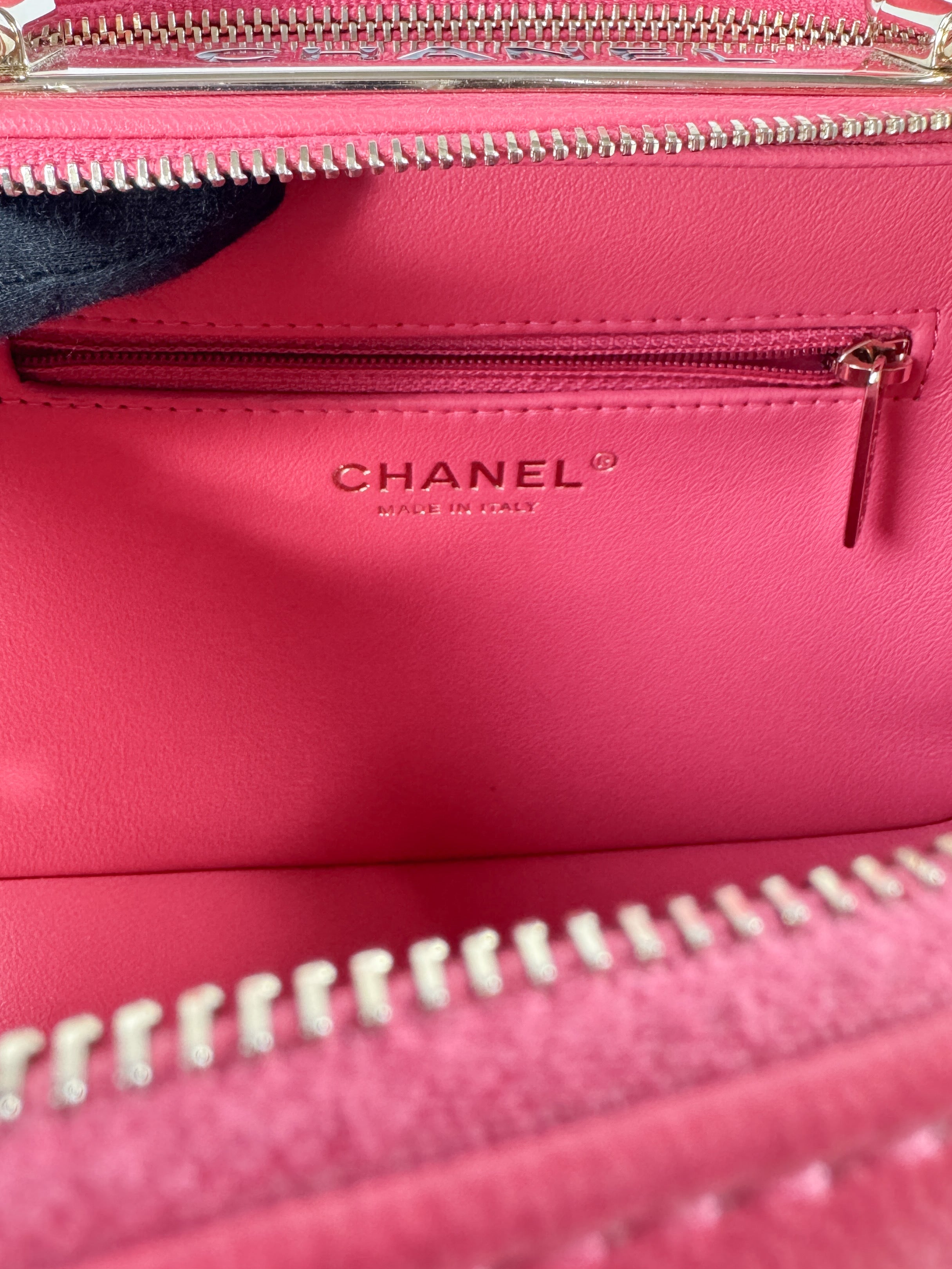 Chanel Lambskin Quilted Small Trendy CC Bowling Bag Pink 30198623