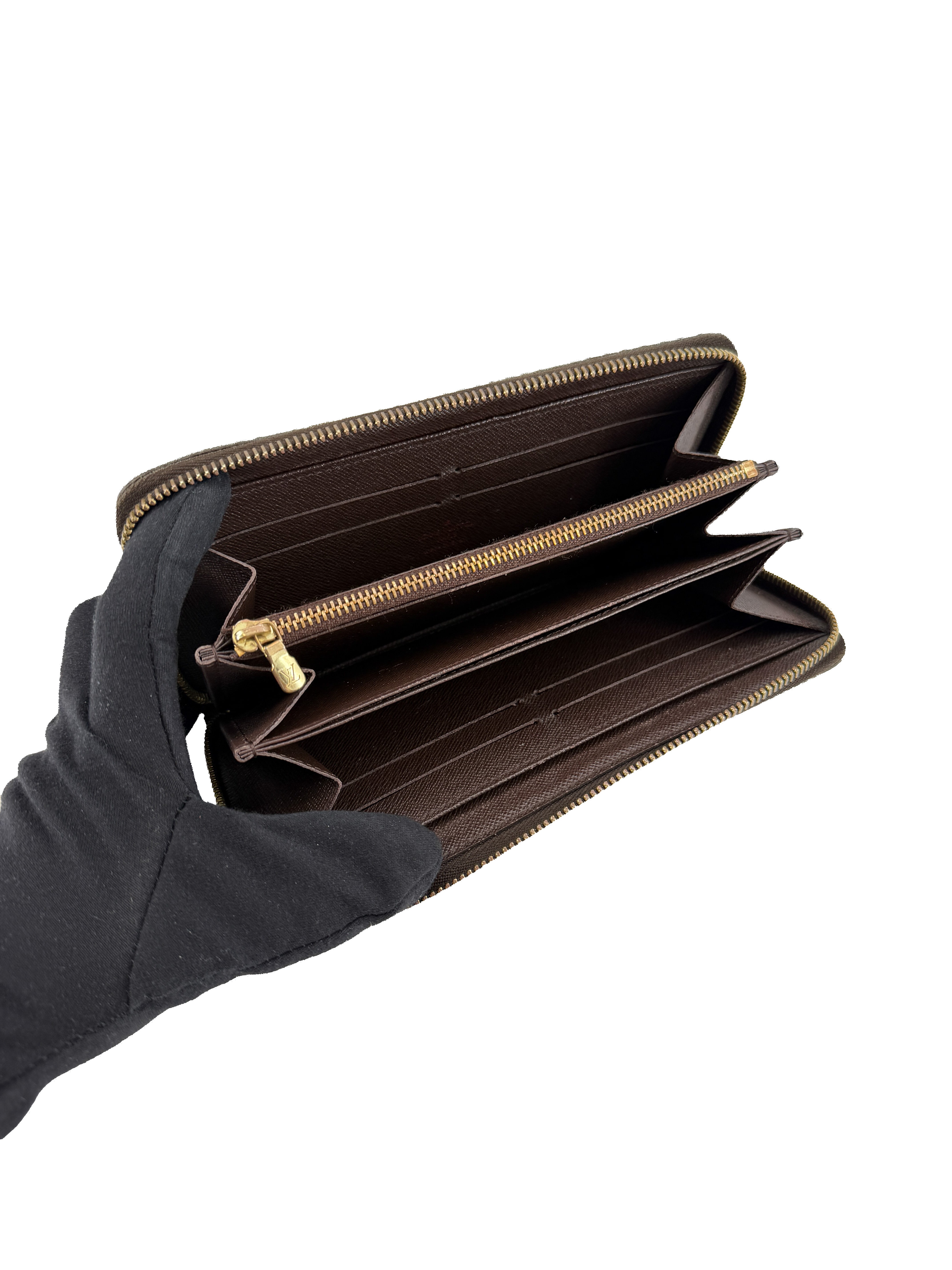 Louis Vuitton damier ebene zippy wallet CA0162